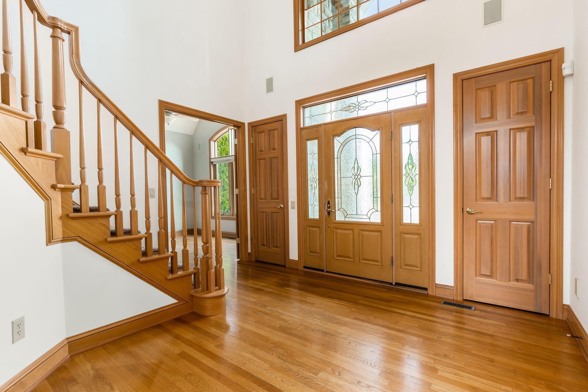 5750 Heritage Lakes Drive