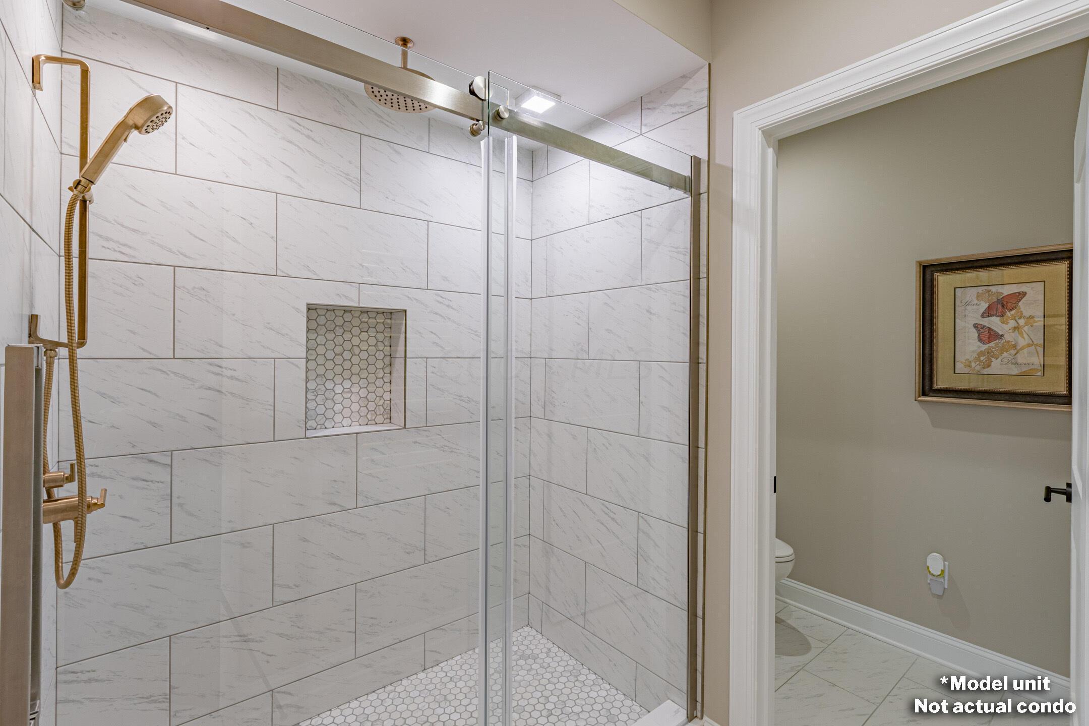 5189 HighPointe Lakes Drive, 8104