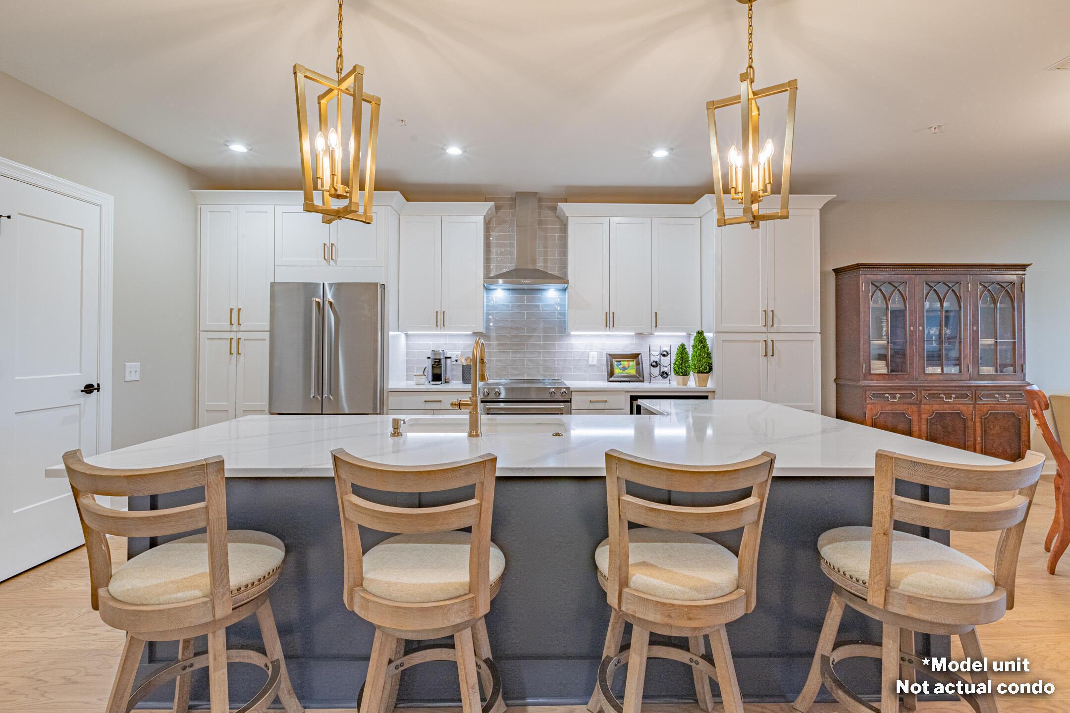 5189 HighPointe Lakes Drive, 8104