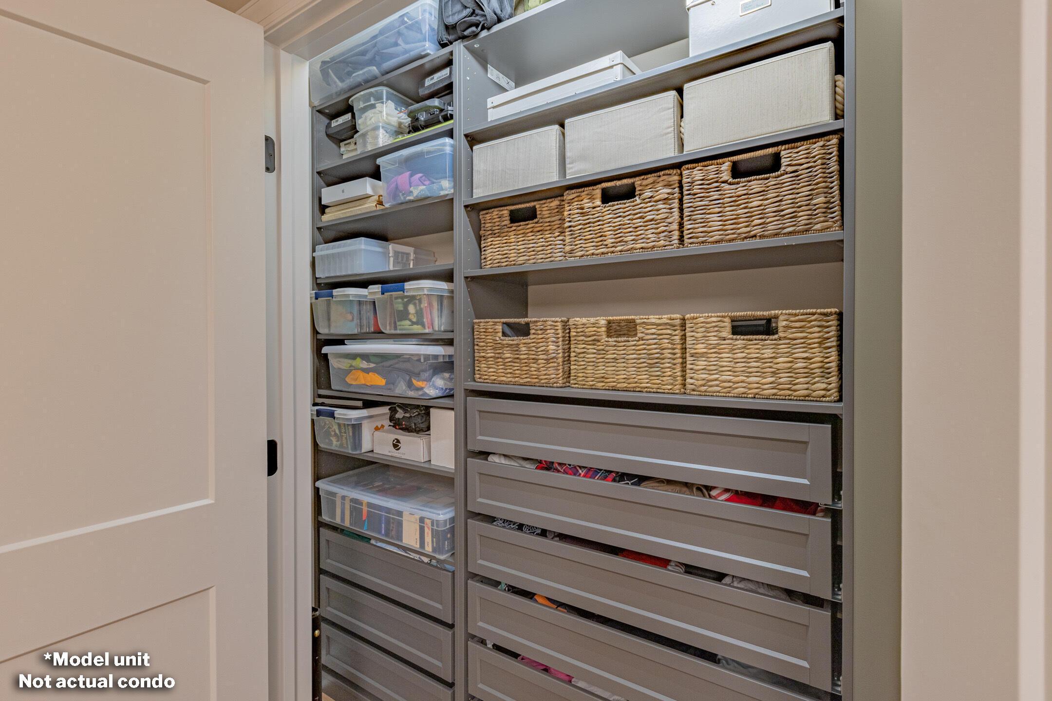 5189 HighPointe Lakes Drive, 8104