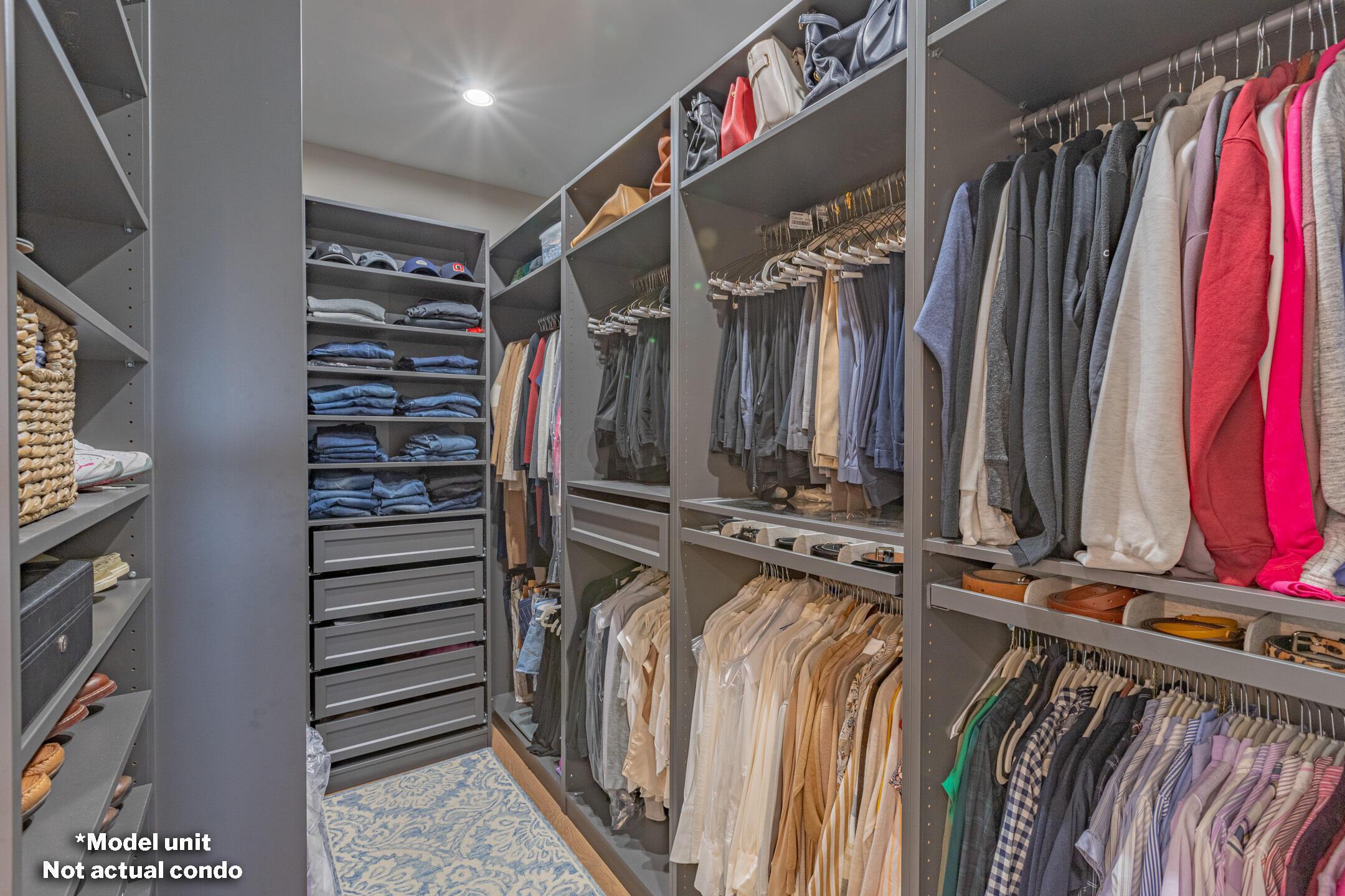 5189 HighPointe Lakes Drive, 8104