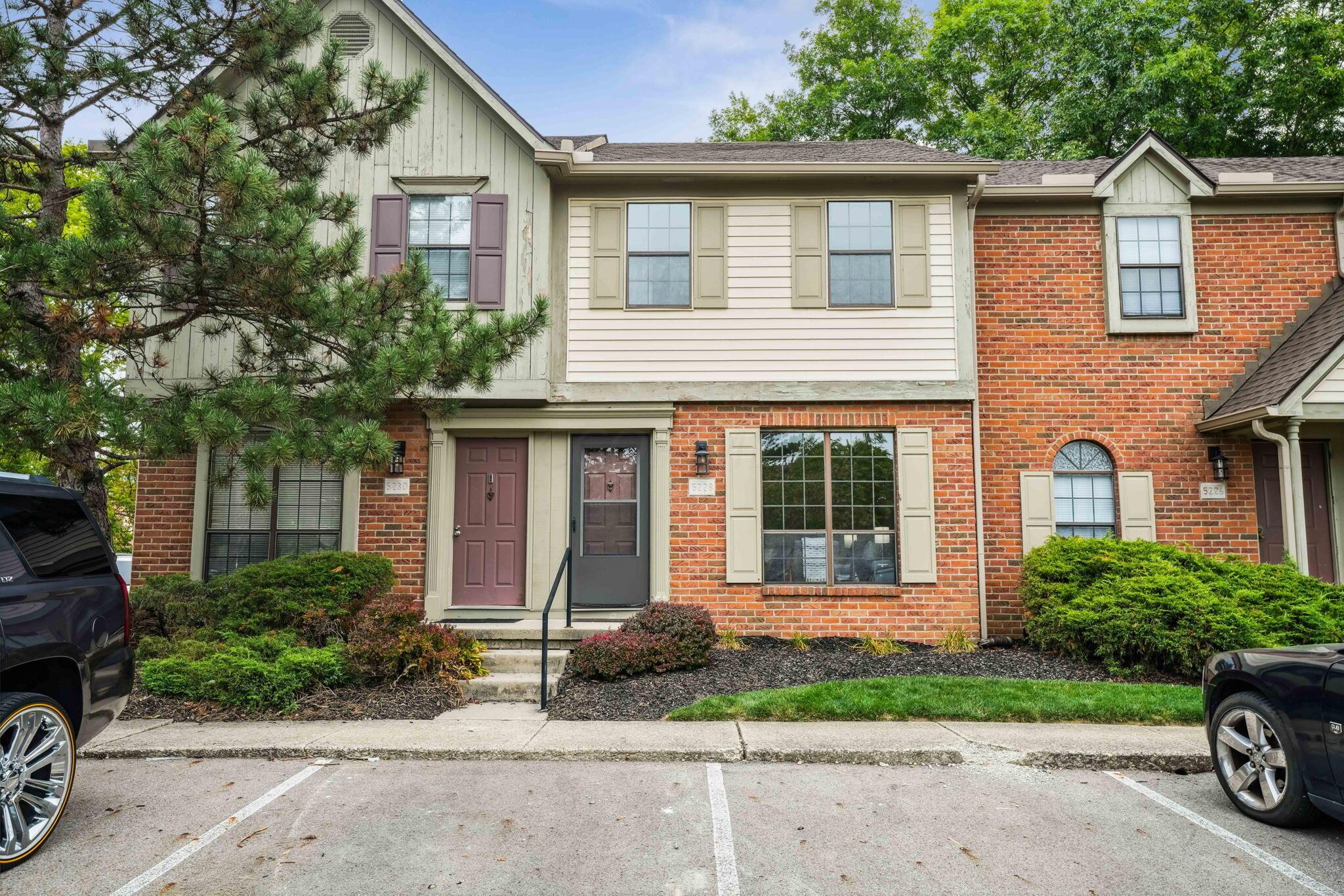 5228 Brandy Oaks Lane