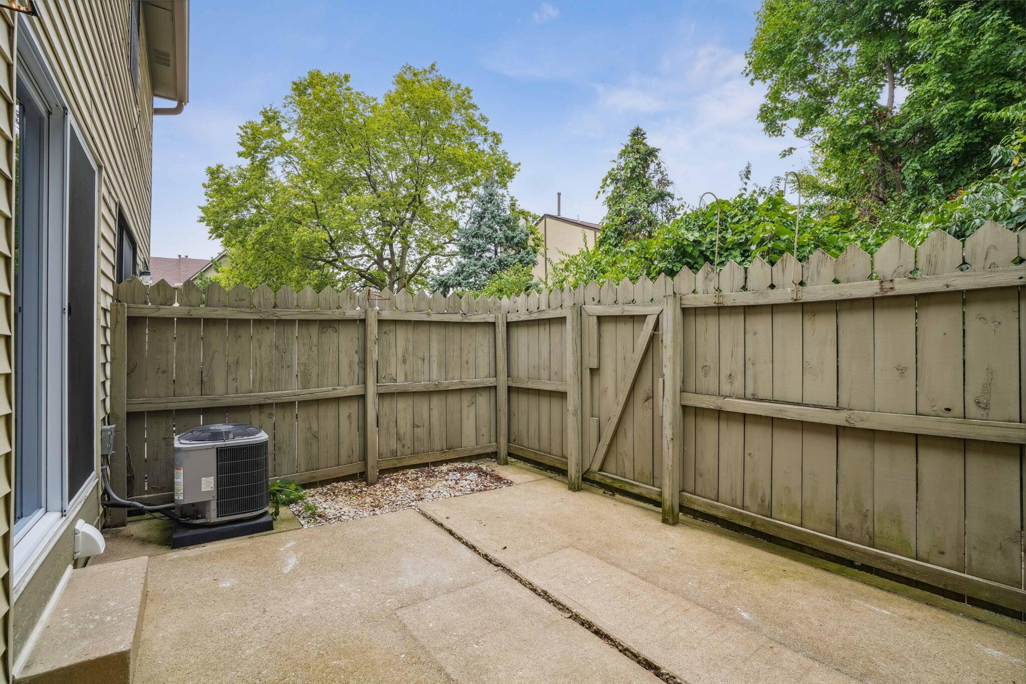 5228 Brandy Oaks Lane