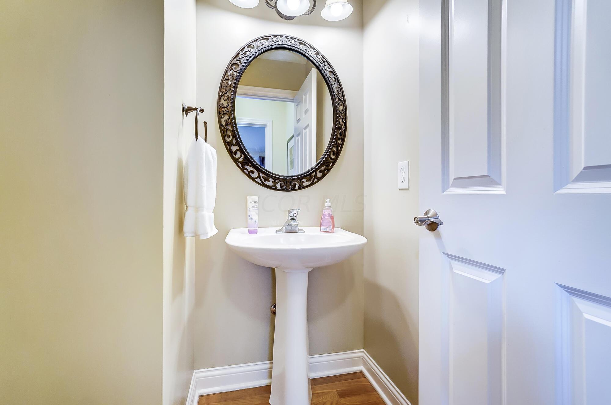 5353 Turnberry Drive