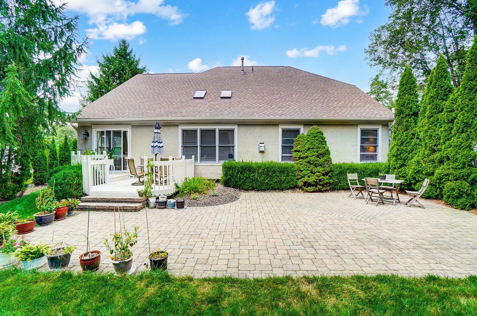 5353 Turnberry Drive