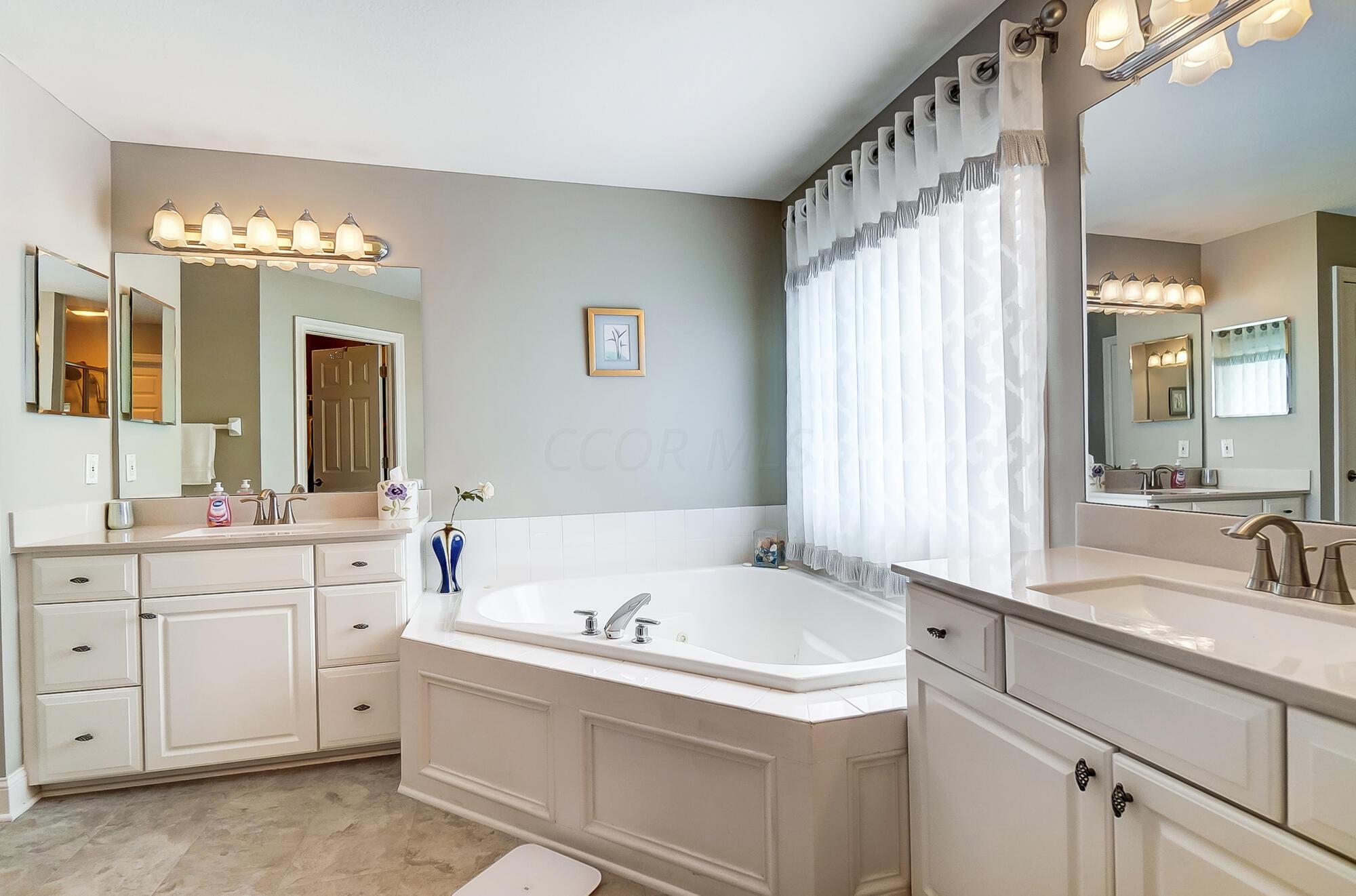 5353 Turnberry Drive