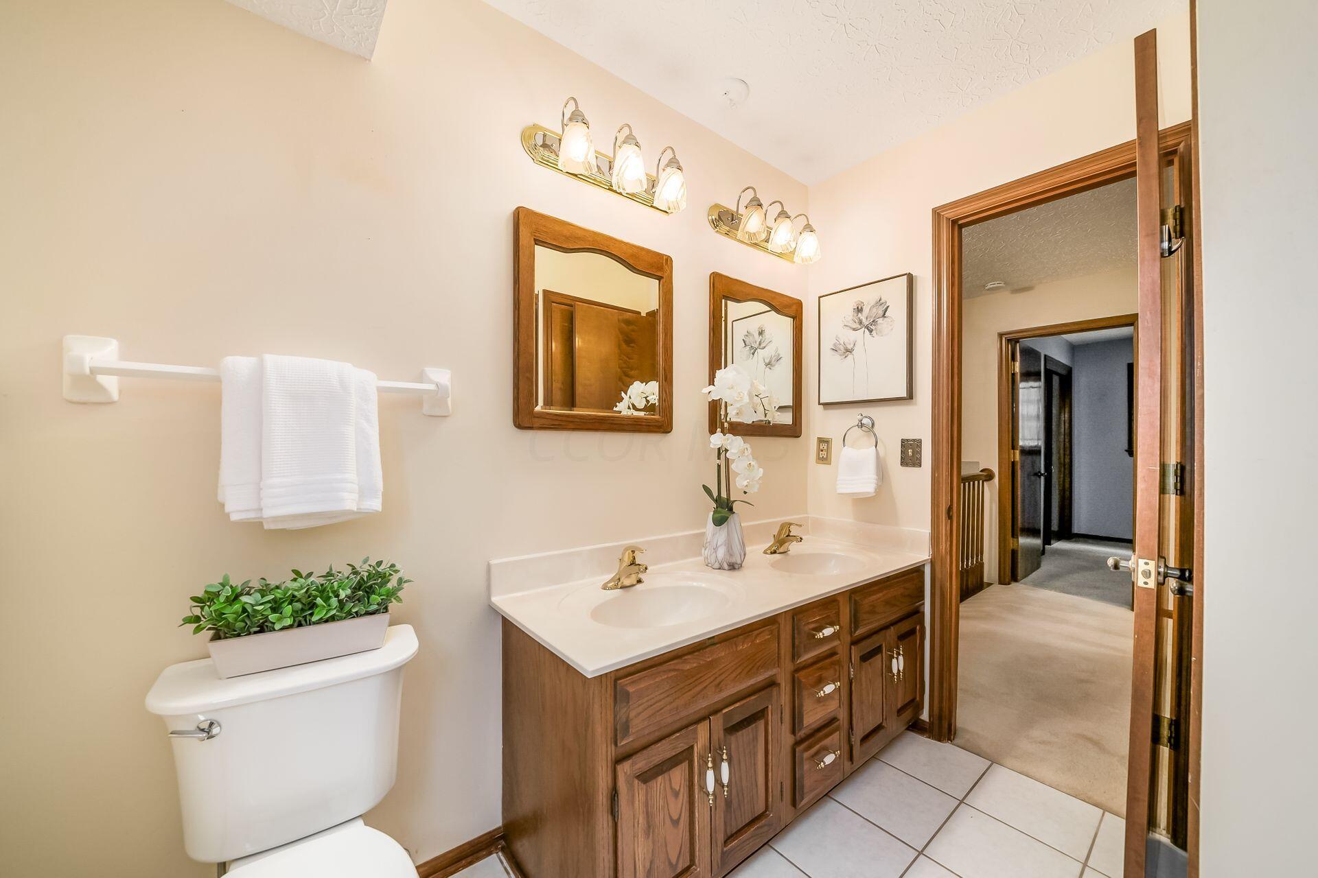 1175 Chatham Ridge Road