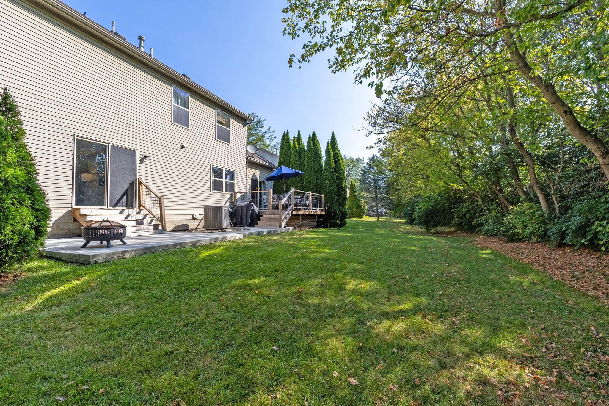 6097 Pirthshire Street