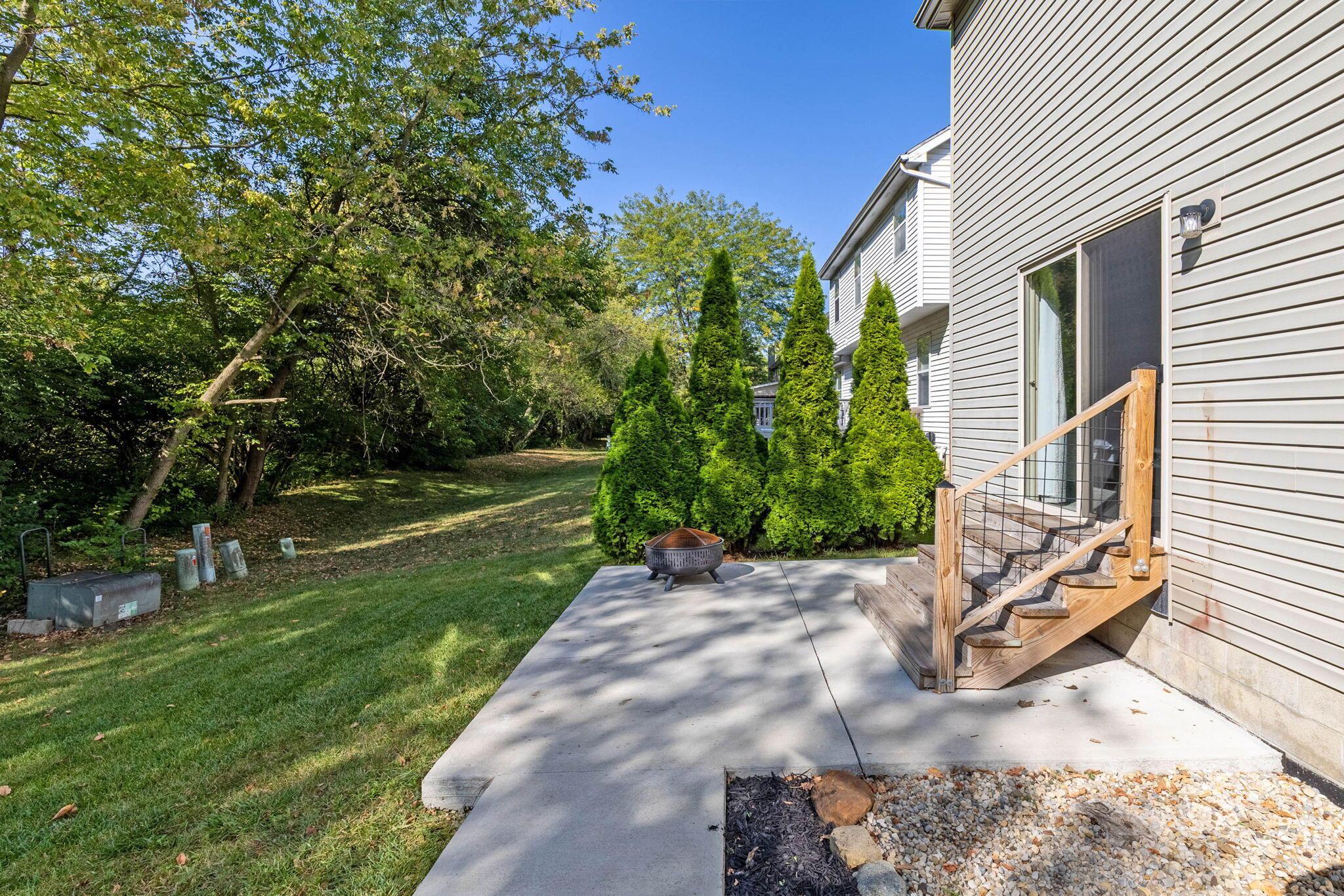 6097 Pirthshire Street