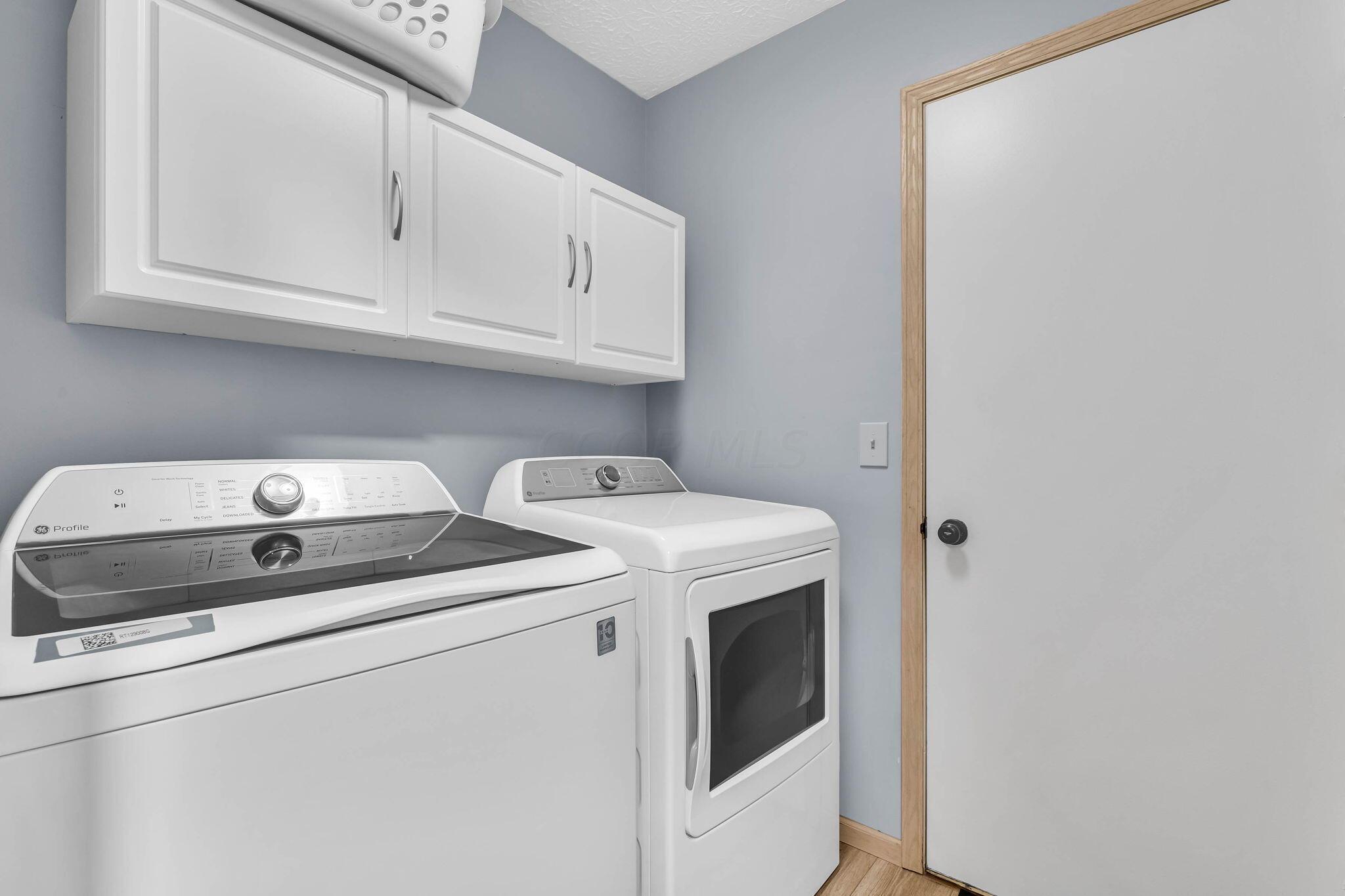 6097 Pirthshire Street