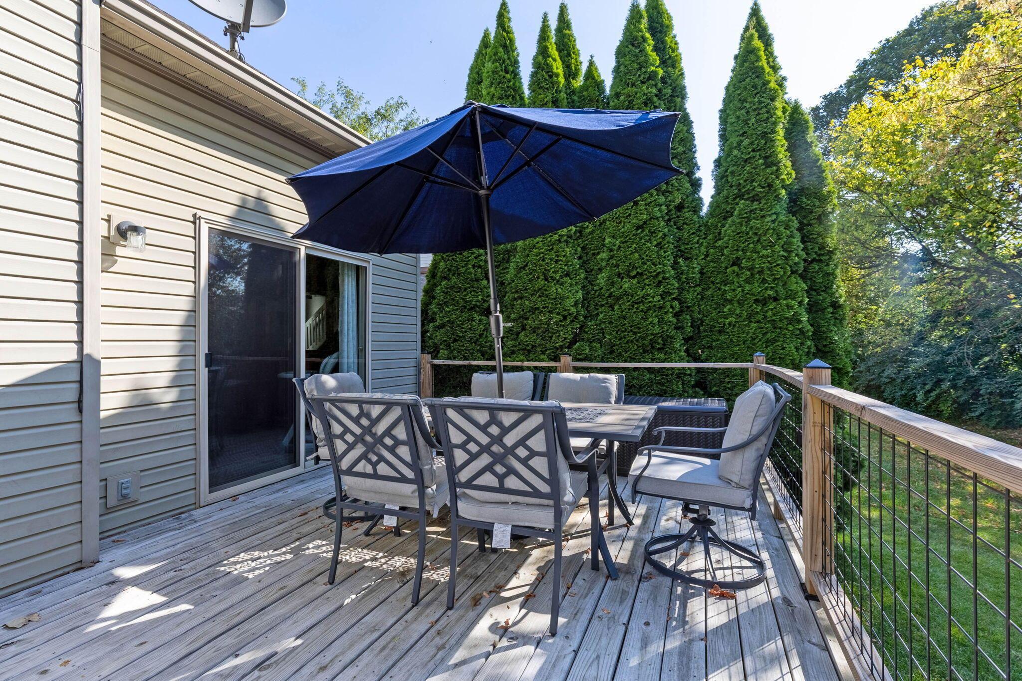 6097 Pirthshire Street