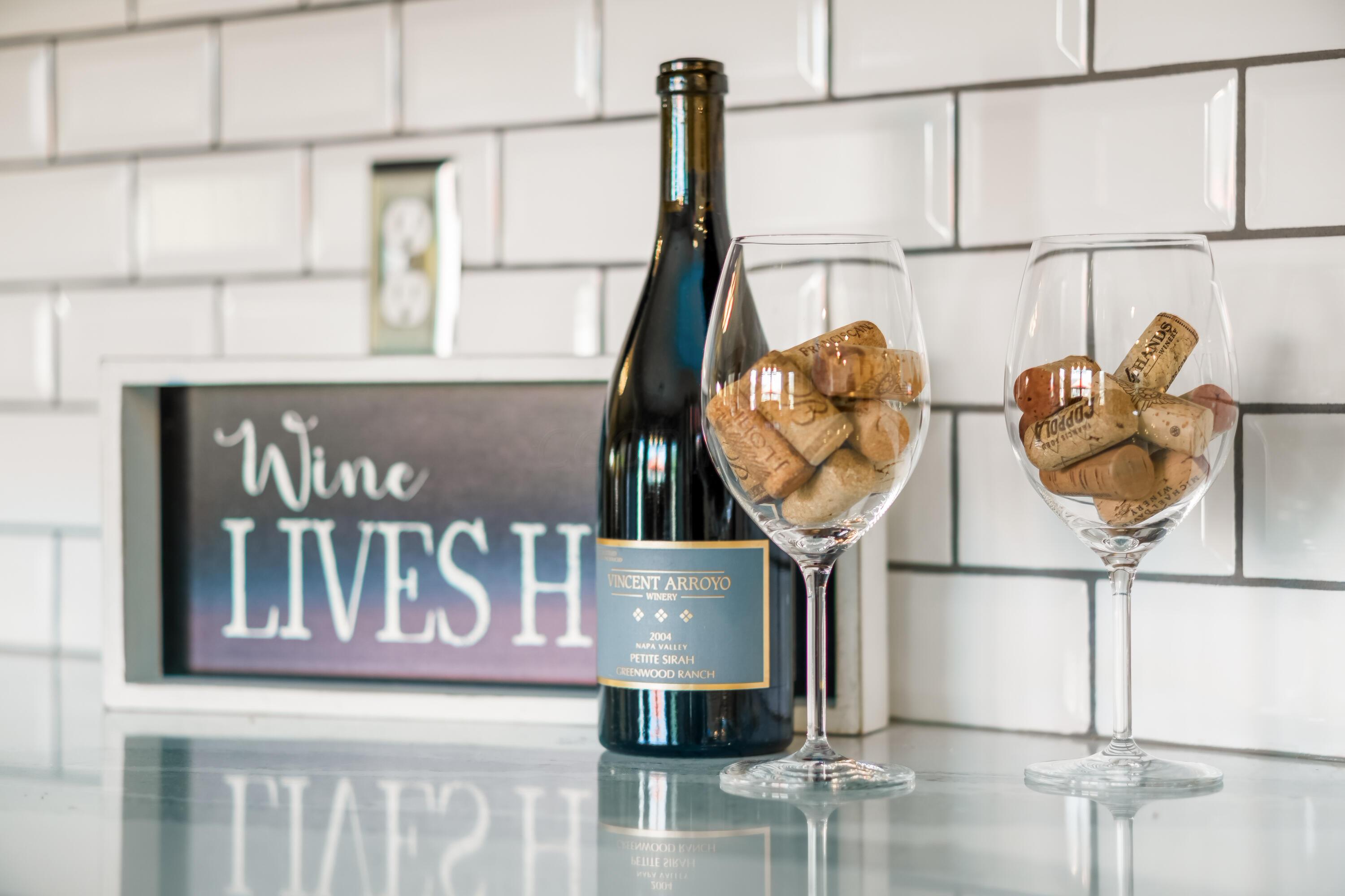 5360 Turnberry Drive