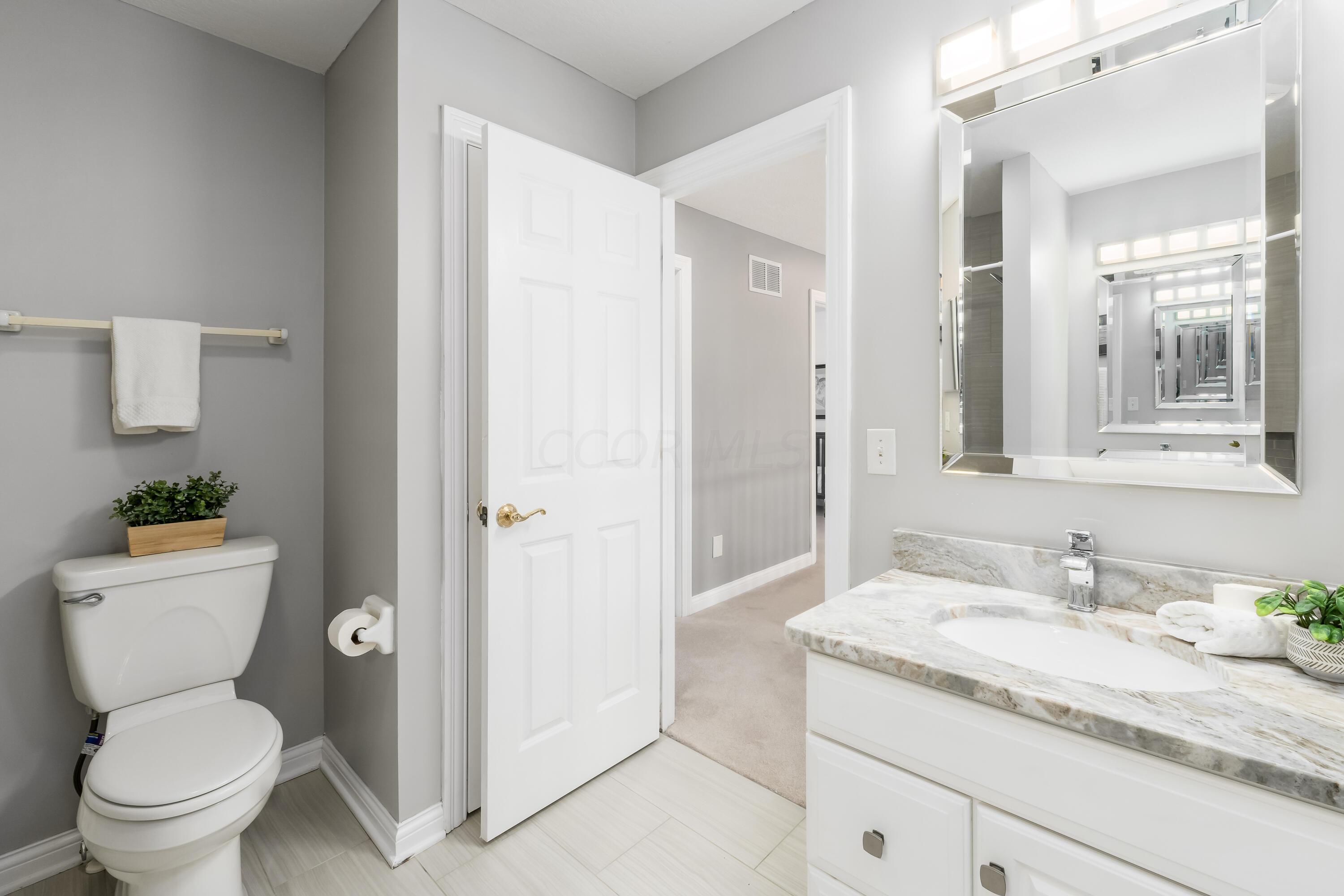 5360 Turnberry Drive