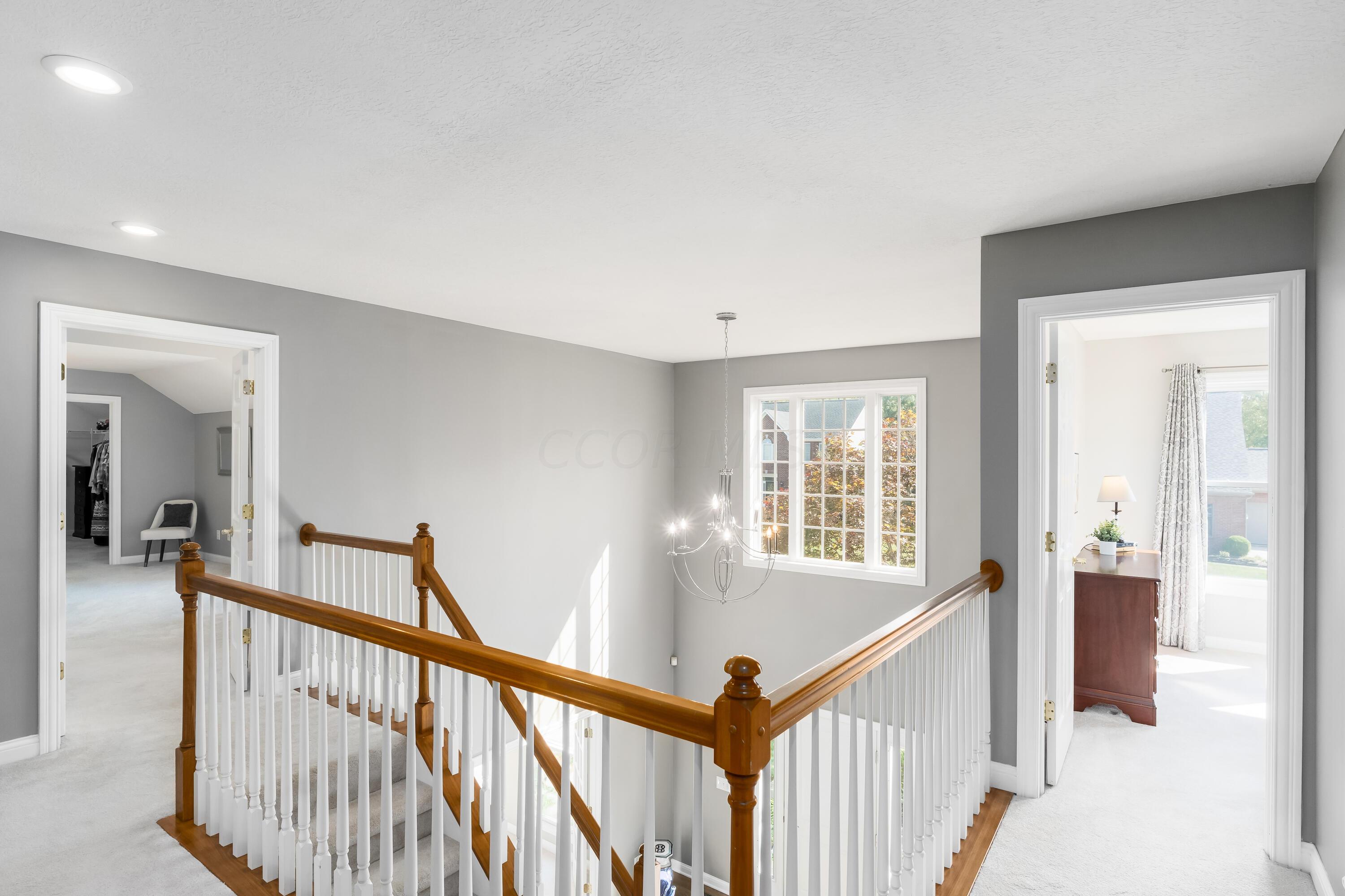 5360 Turnberry Drive