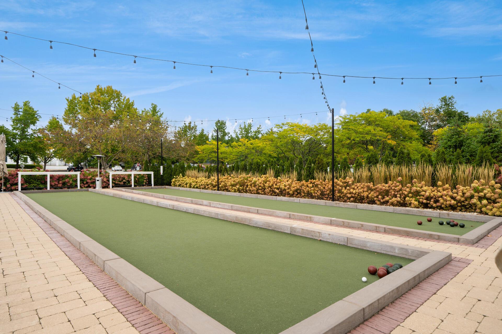 5360 Turnberry Drive