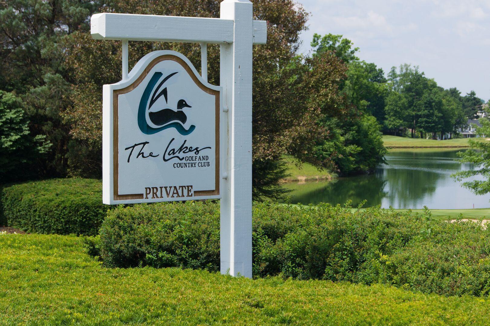 5360 Turnberry Drive