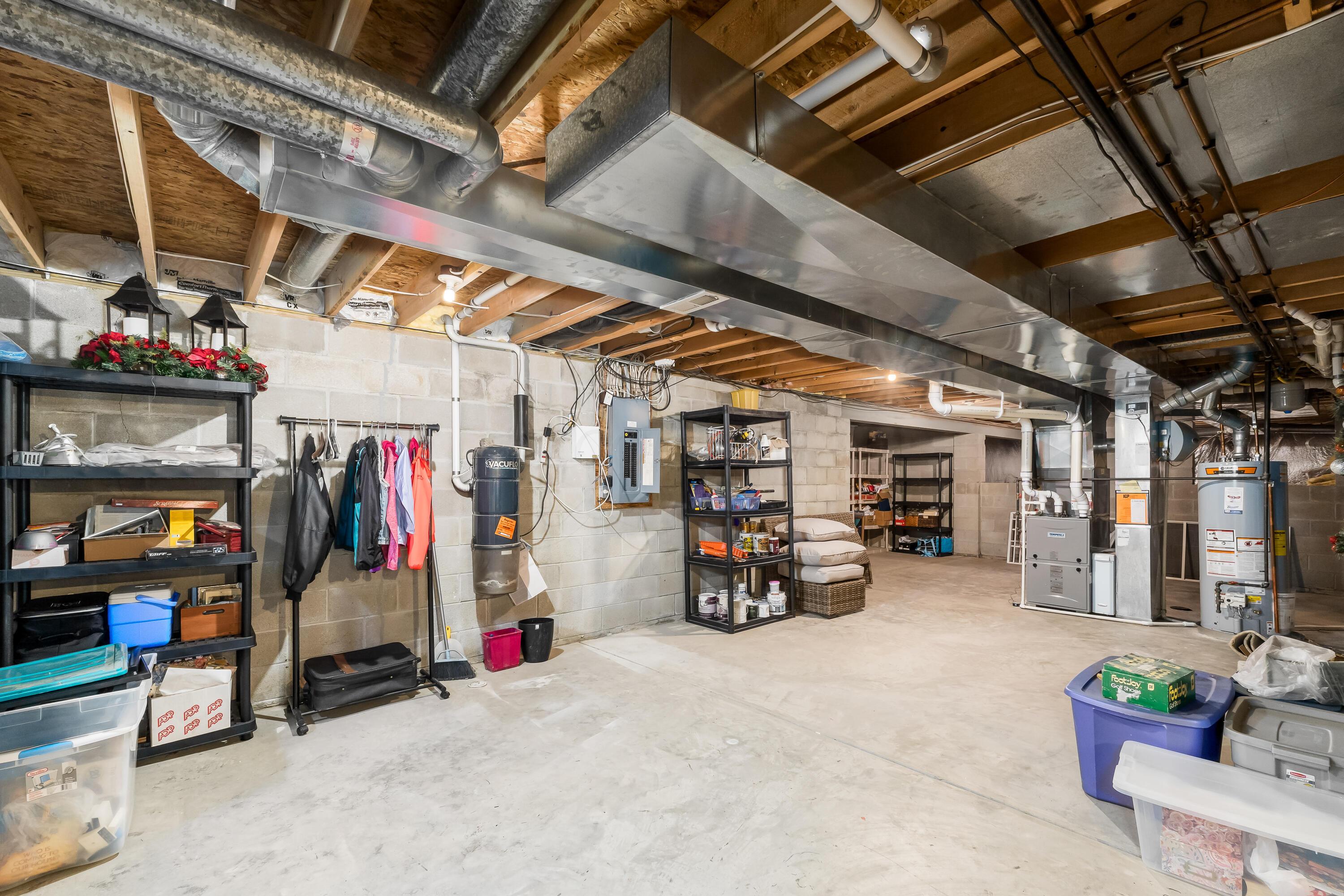 5360 Turnberry Drive