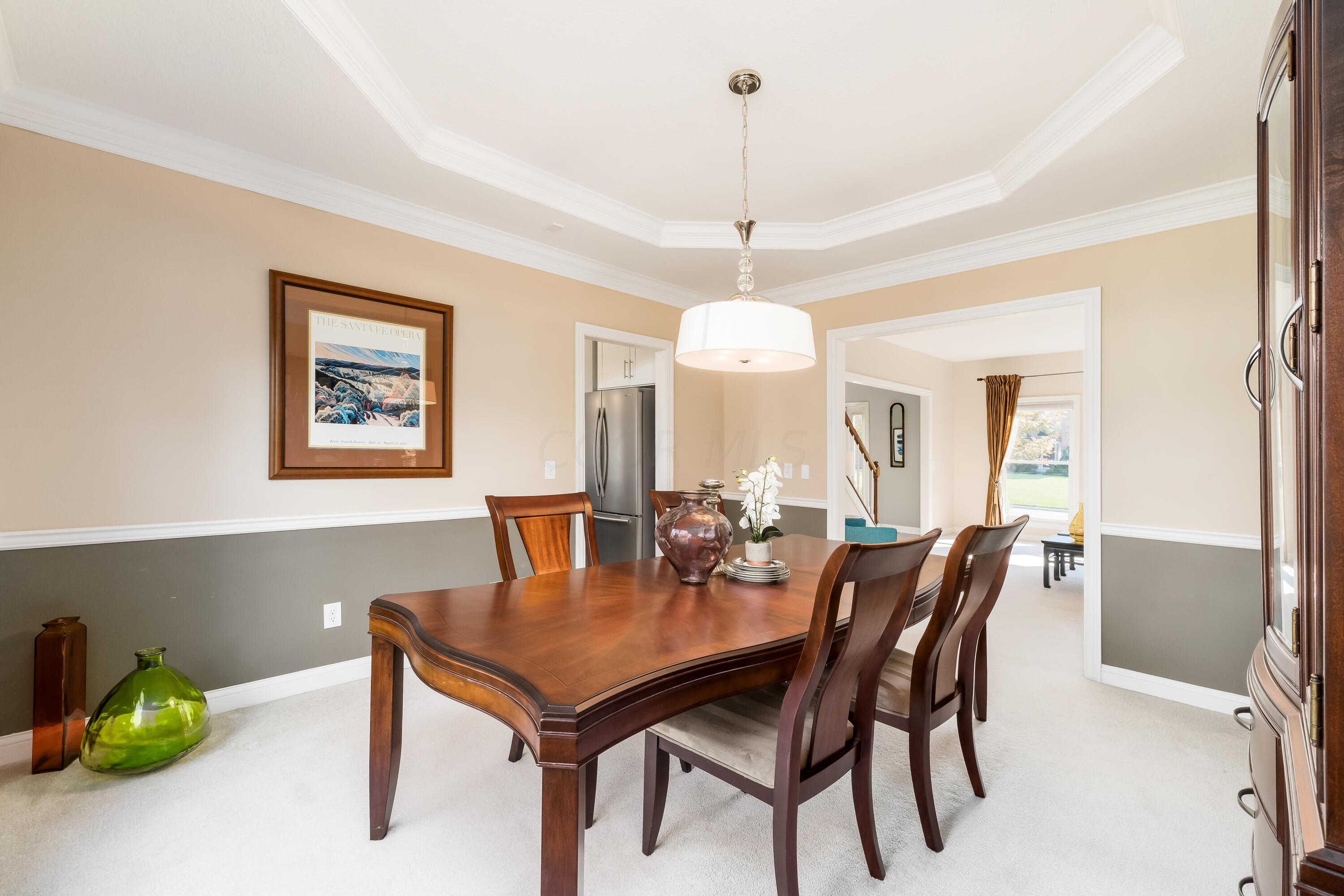 5360 Turnberry Drive