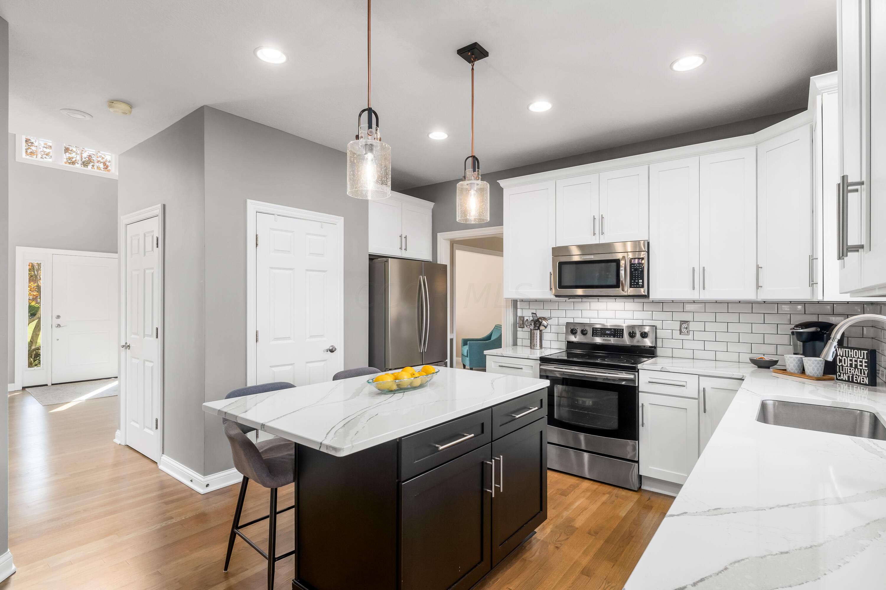 5360 Turnberry Drive