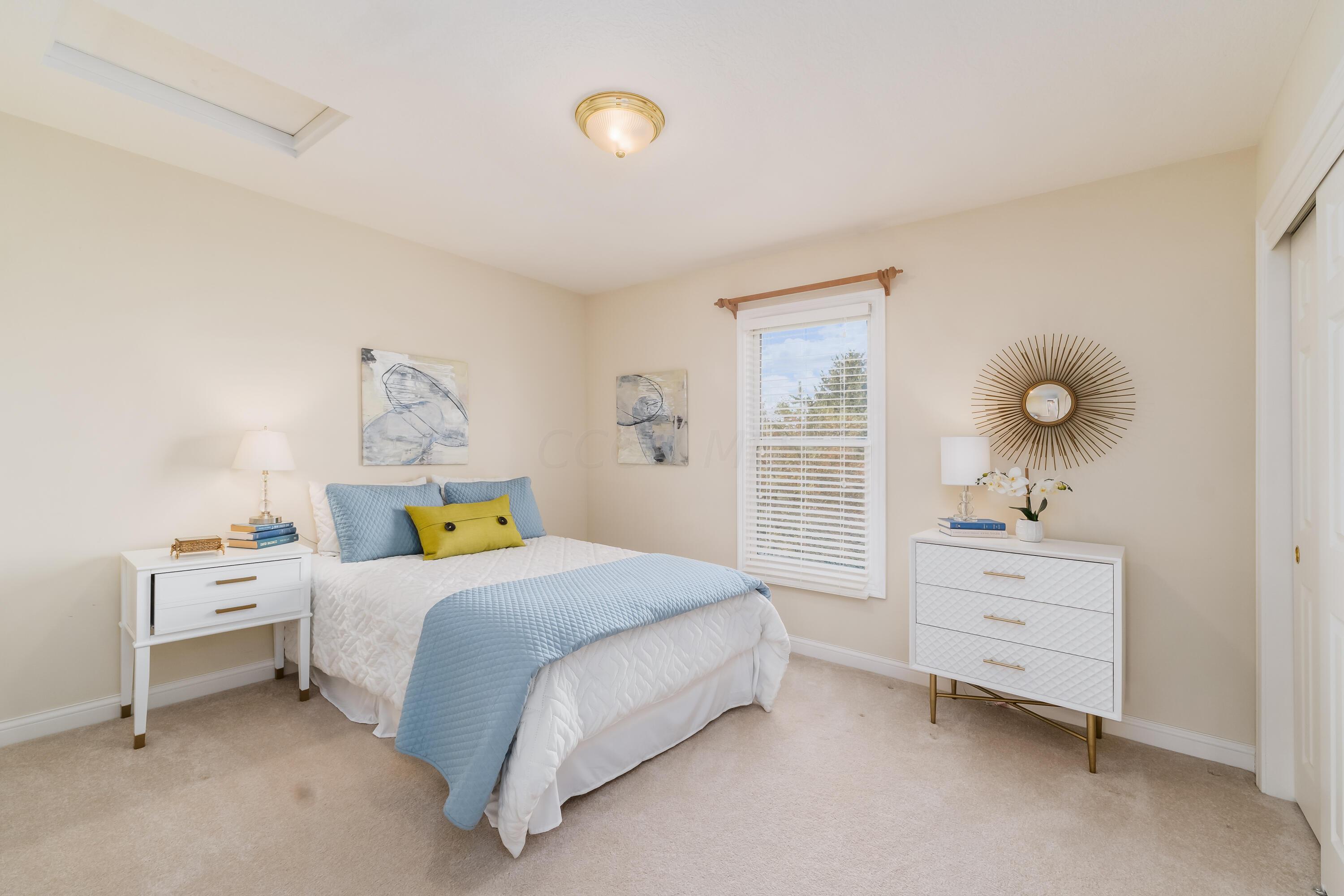 5360 Turnberry Drive