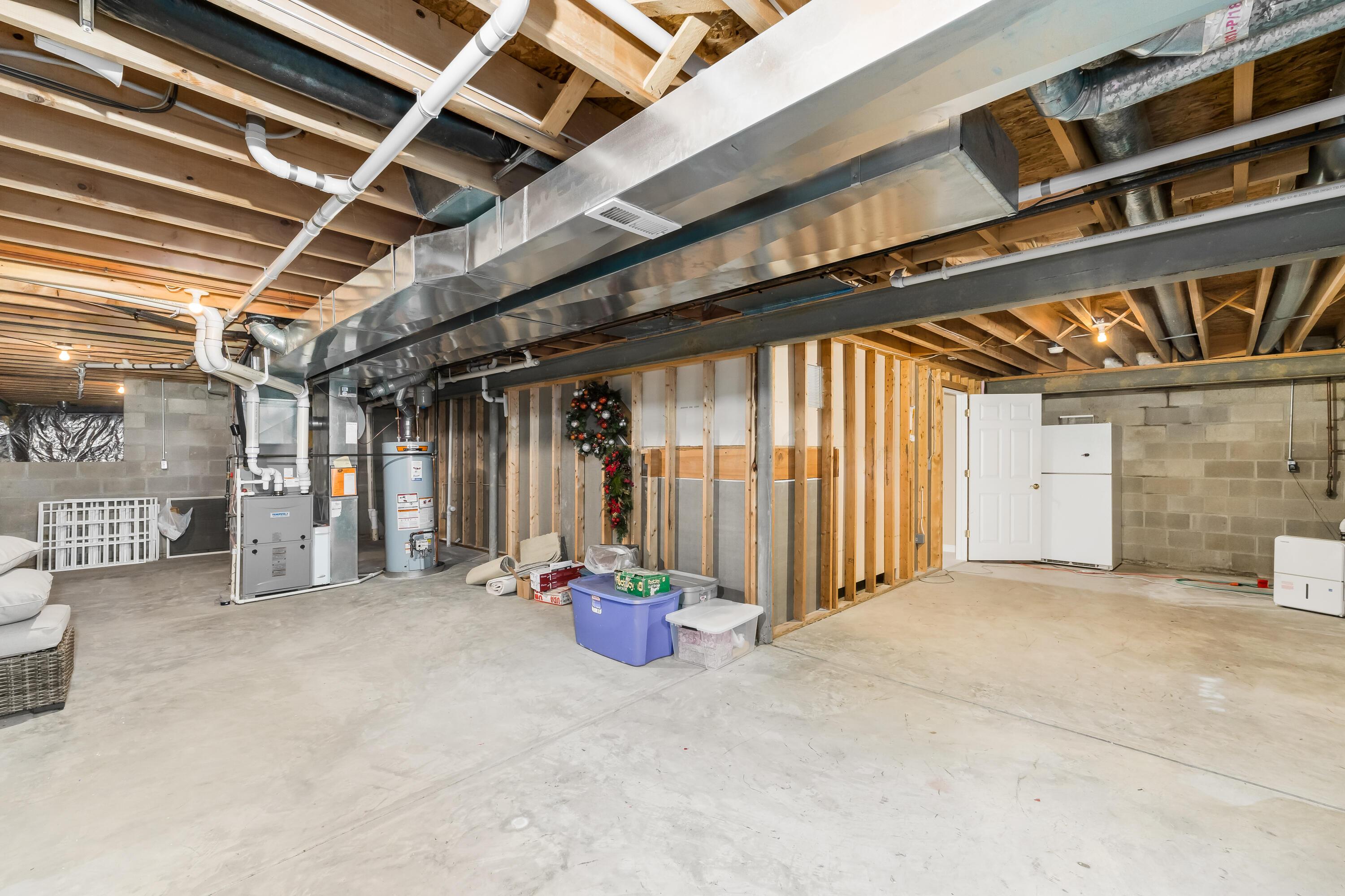 5360 Turnberry Drive