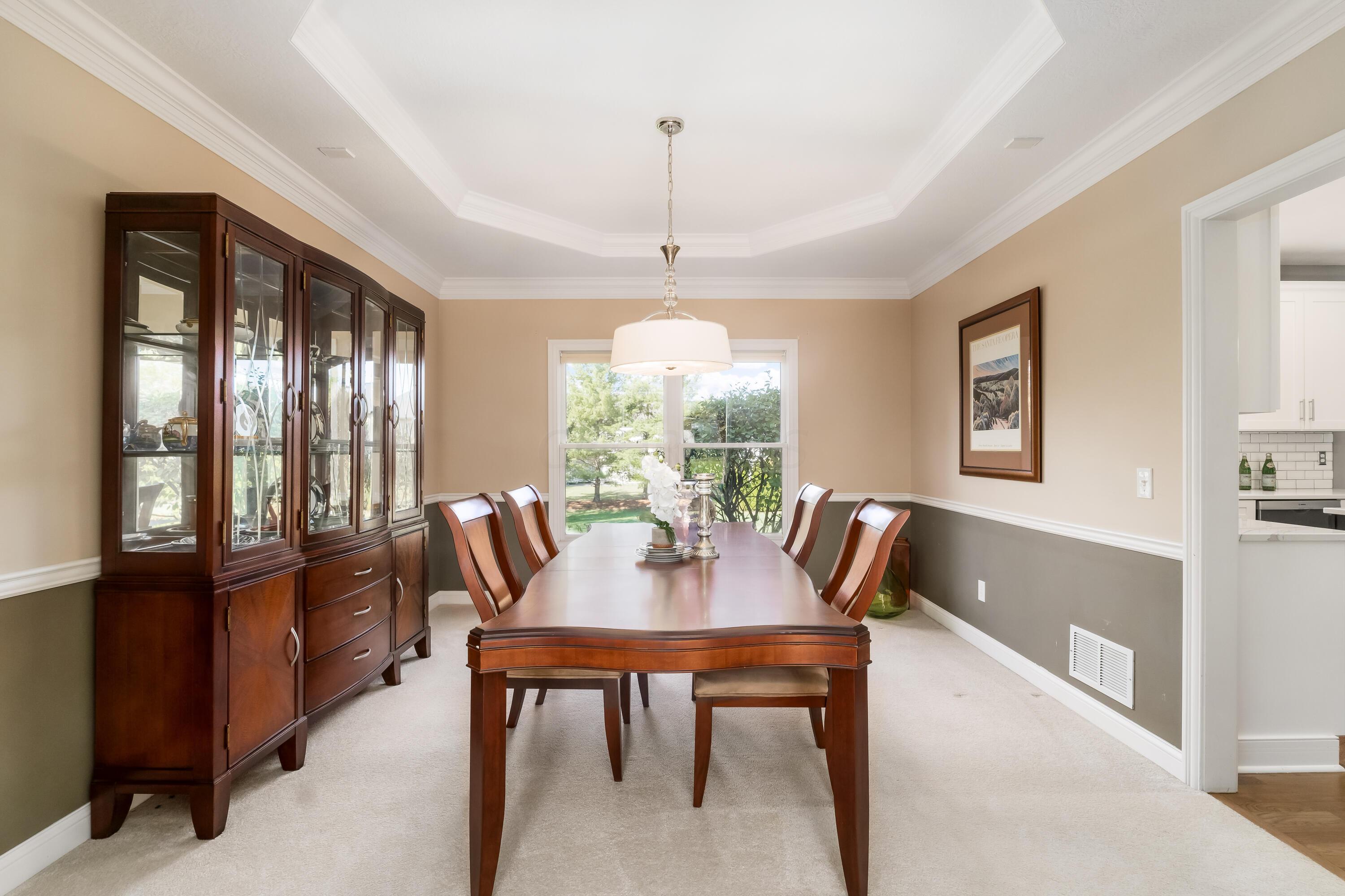 5360 Turnberry Drive