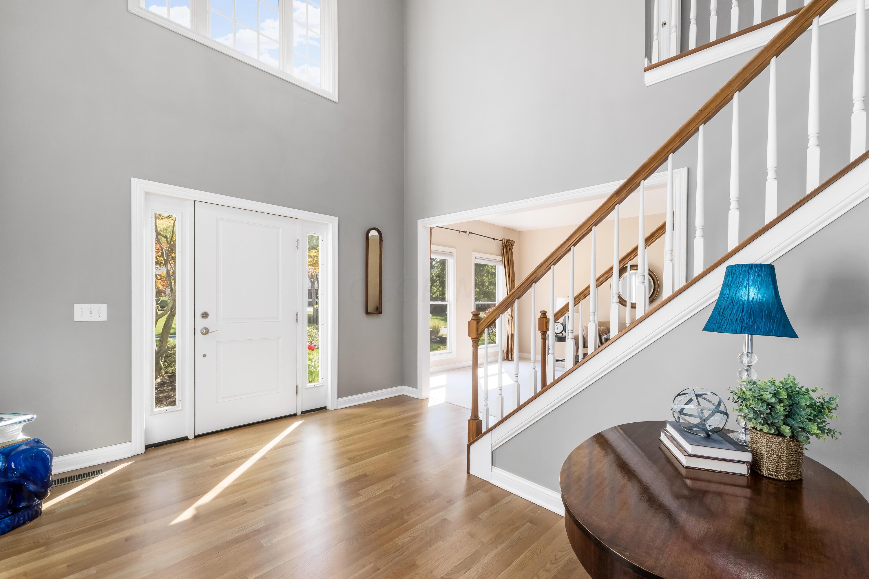 5360 Turnberry Drive