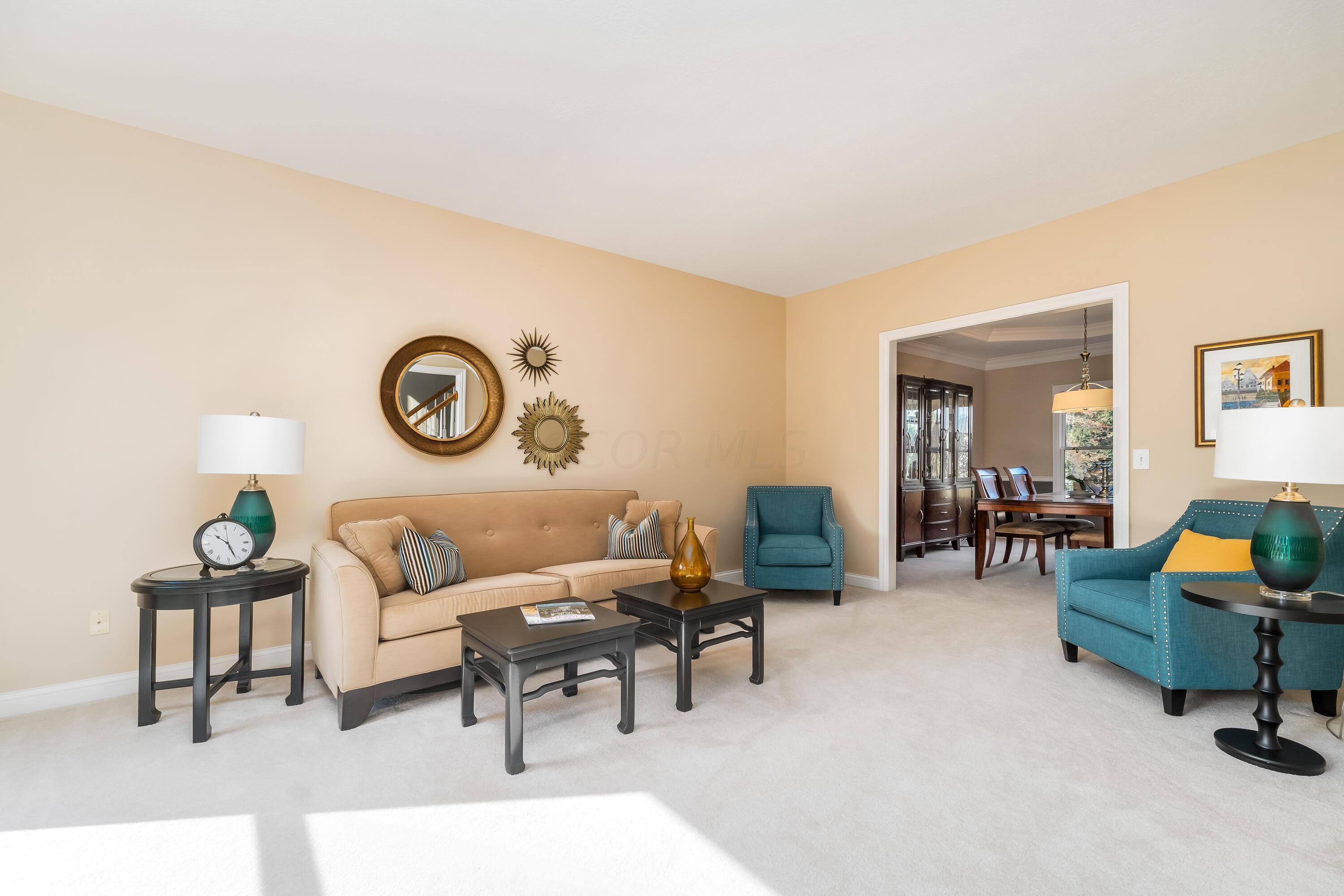 5360 Turnberry Drive