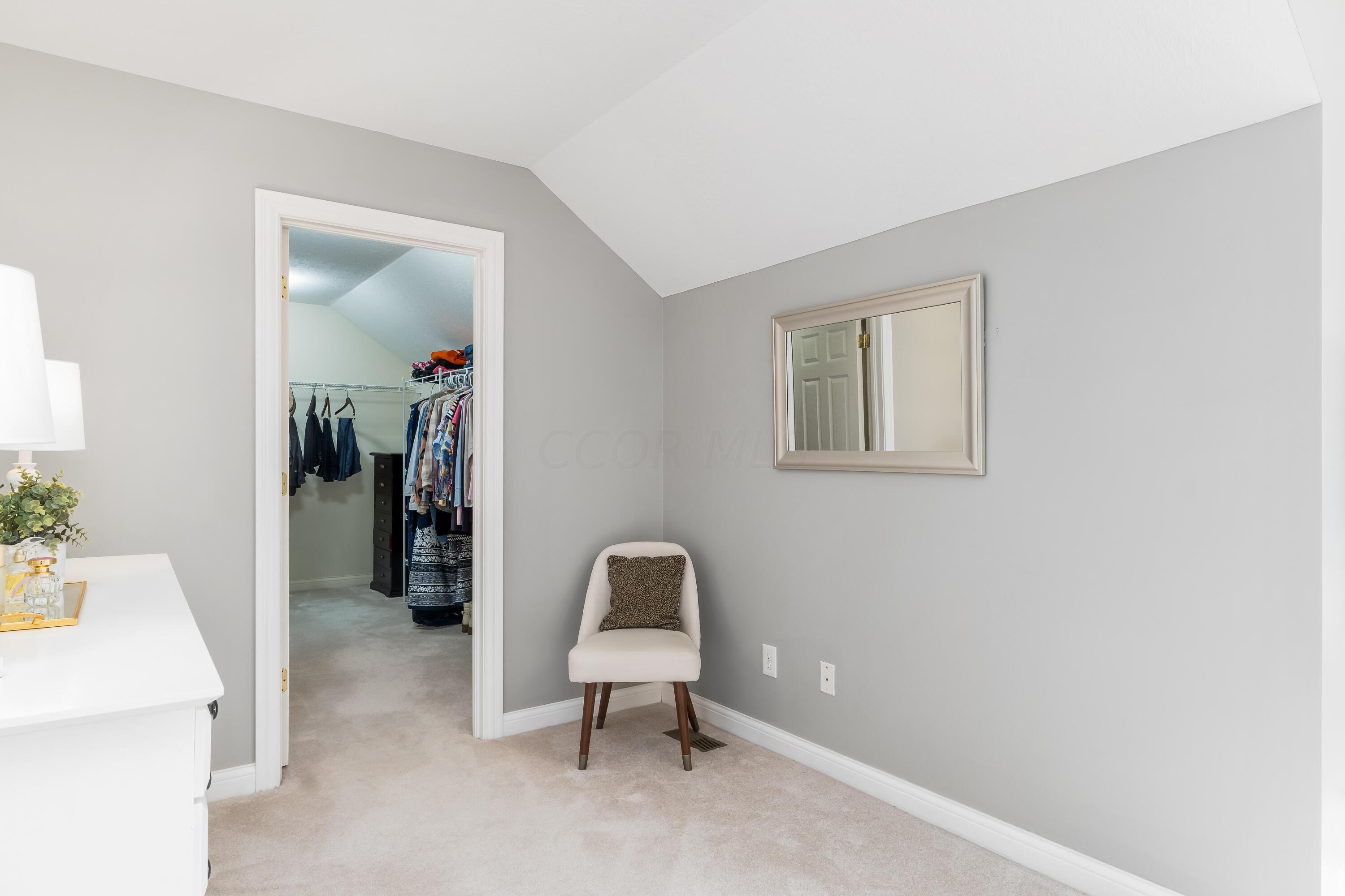 5360 Turnberry Drive