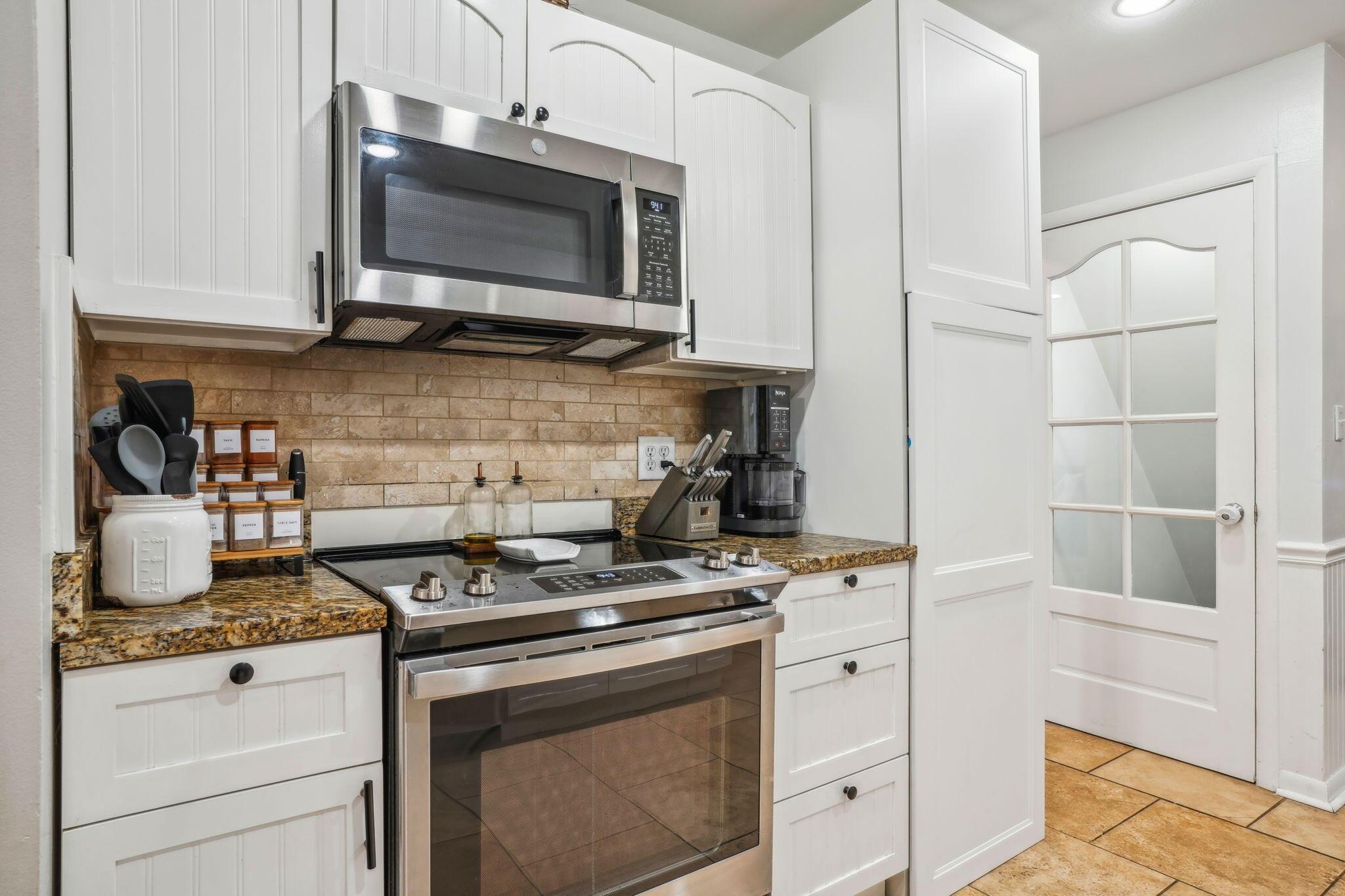 292 E Stafford Avenue