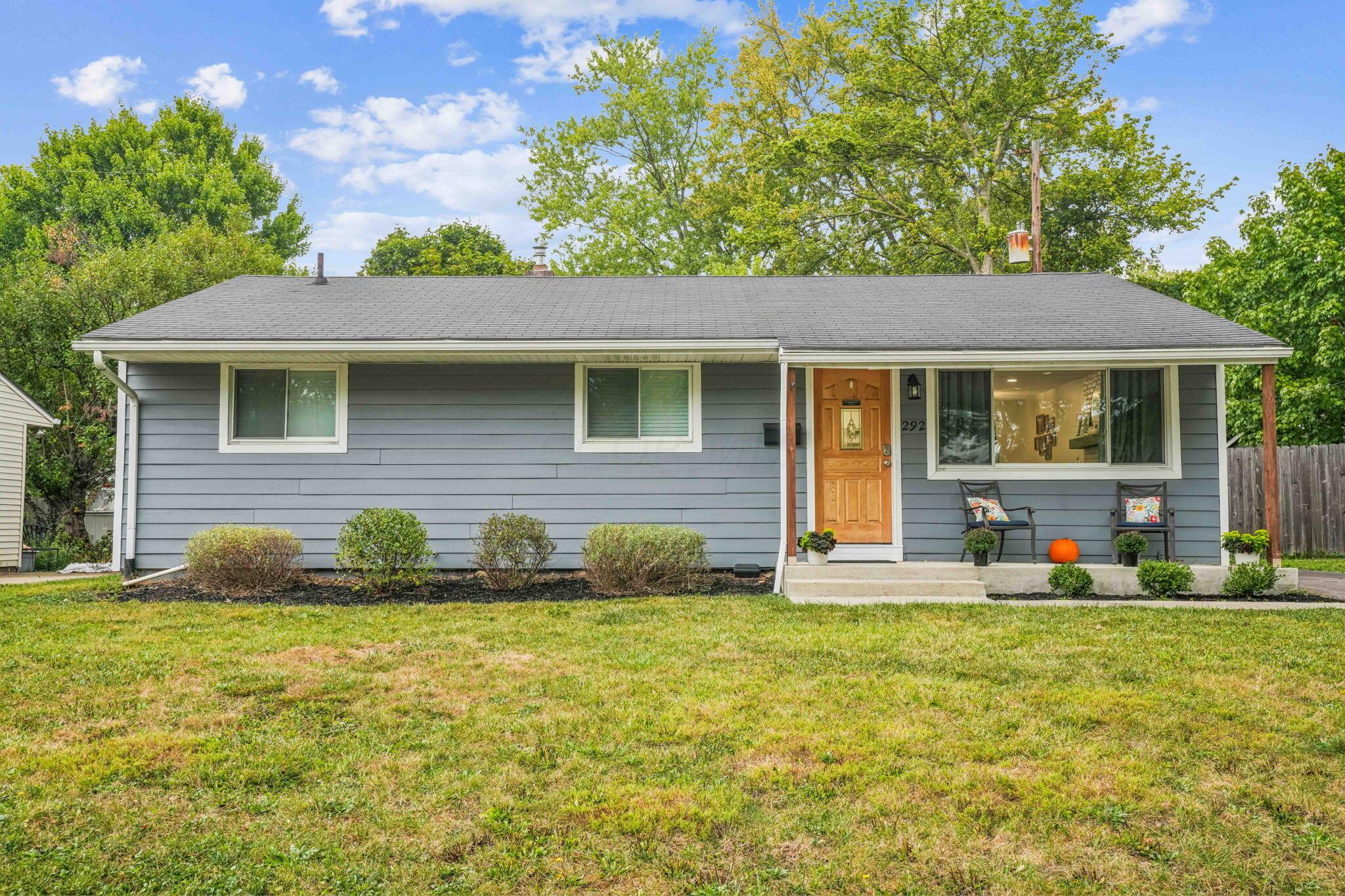 292 E Stafford Avenue