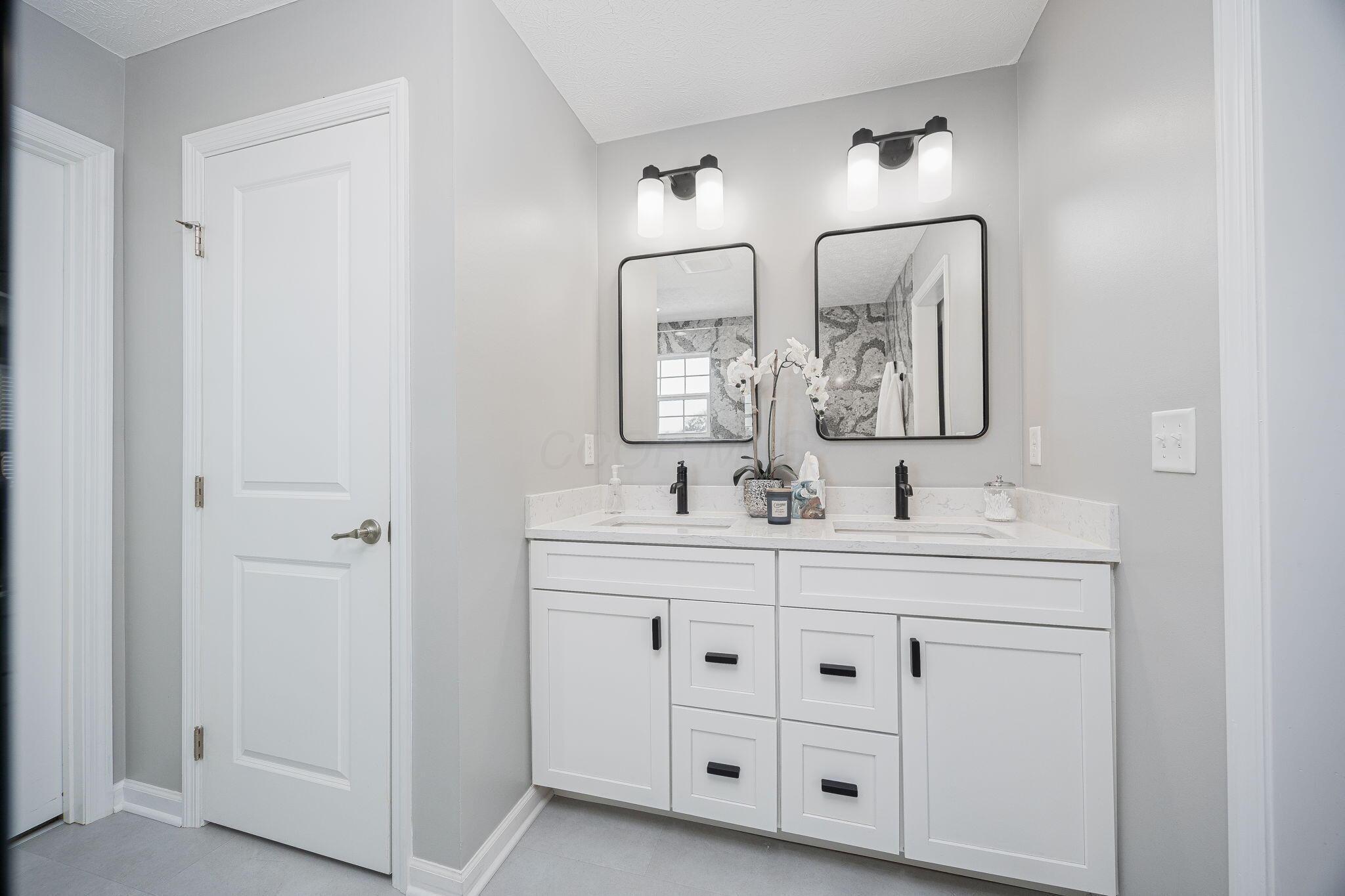 738 Maple Vista Drive