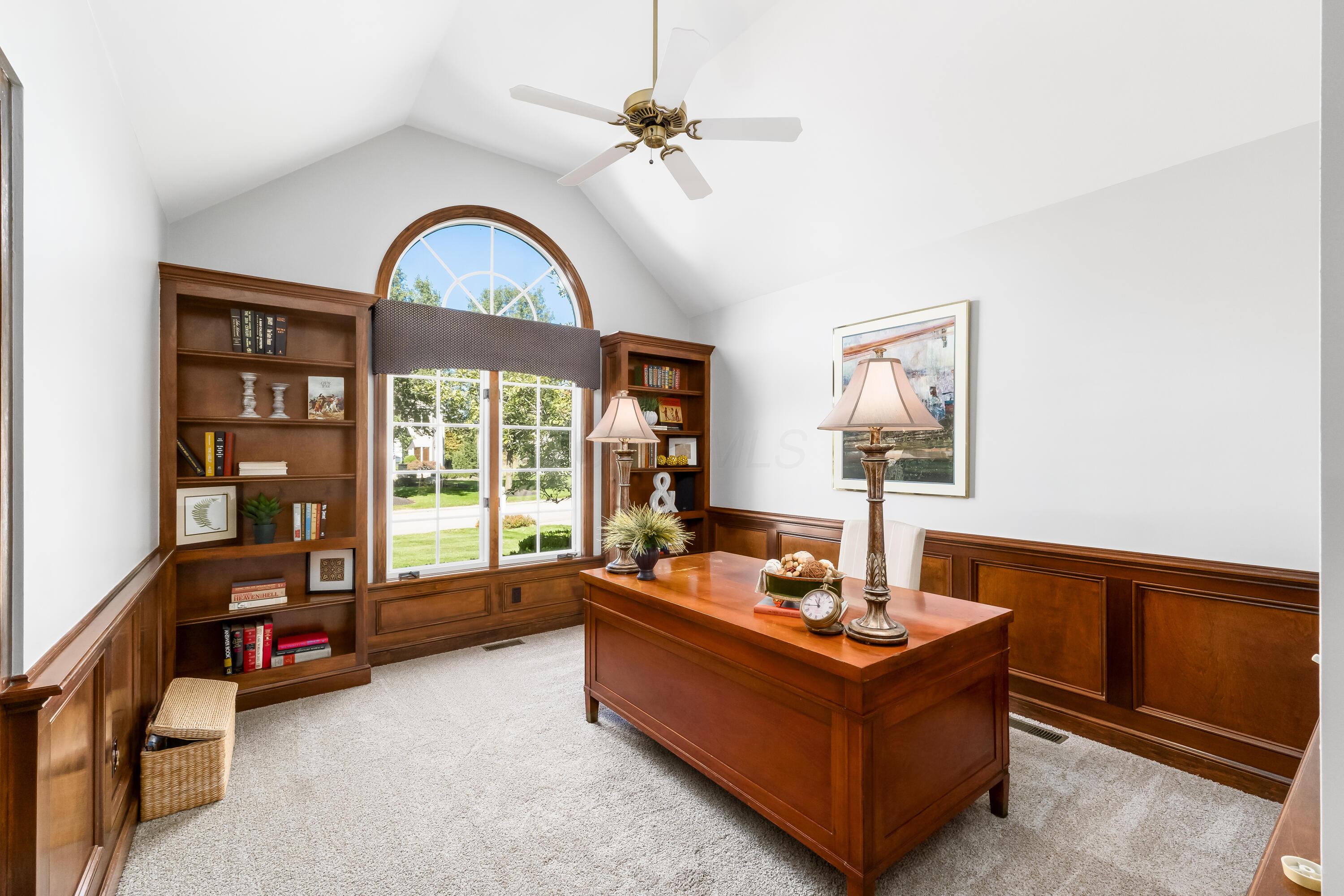 5358 Lake Shore Avenue