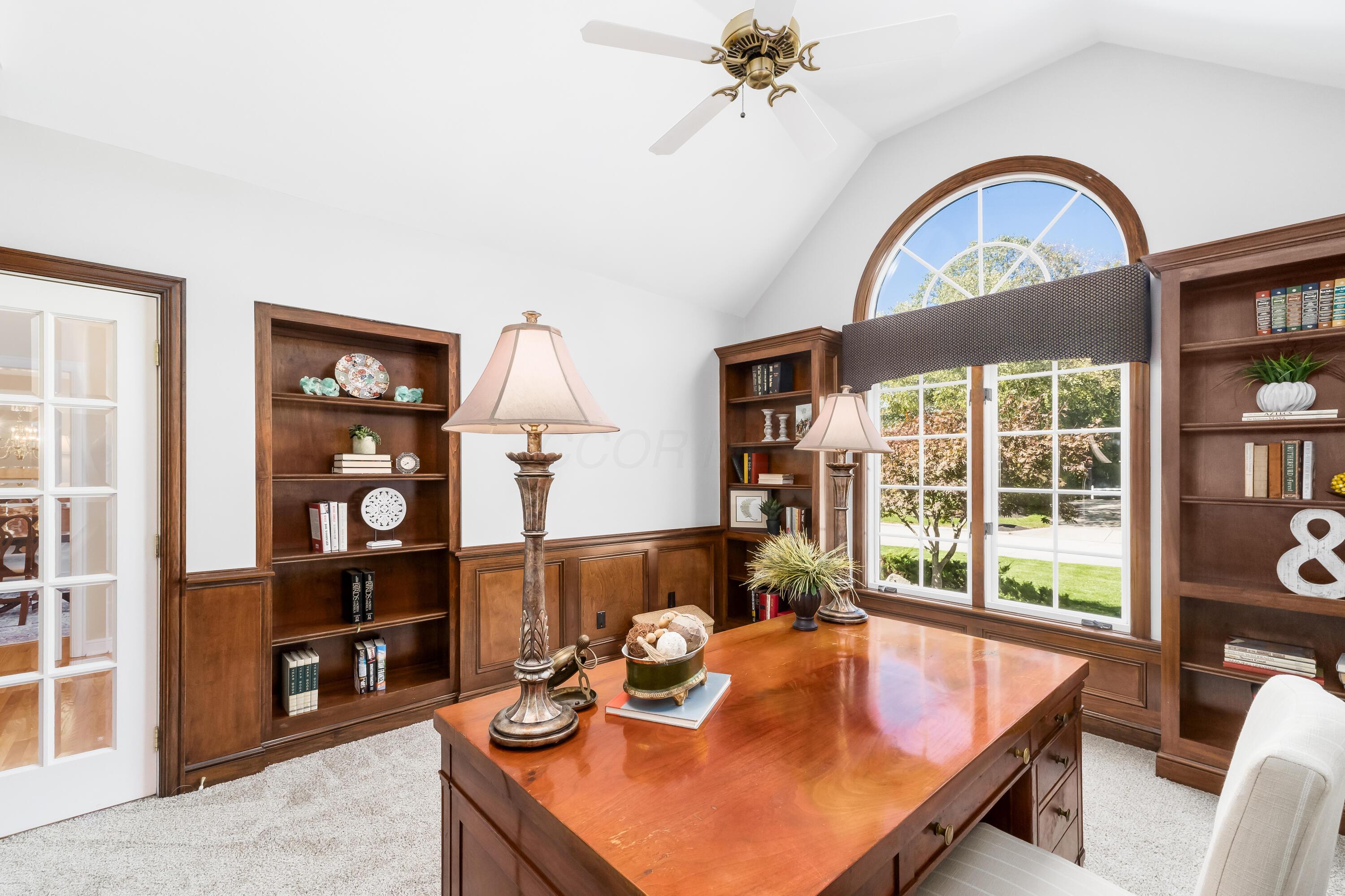 5358 Lake Shore Avenue