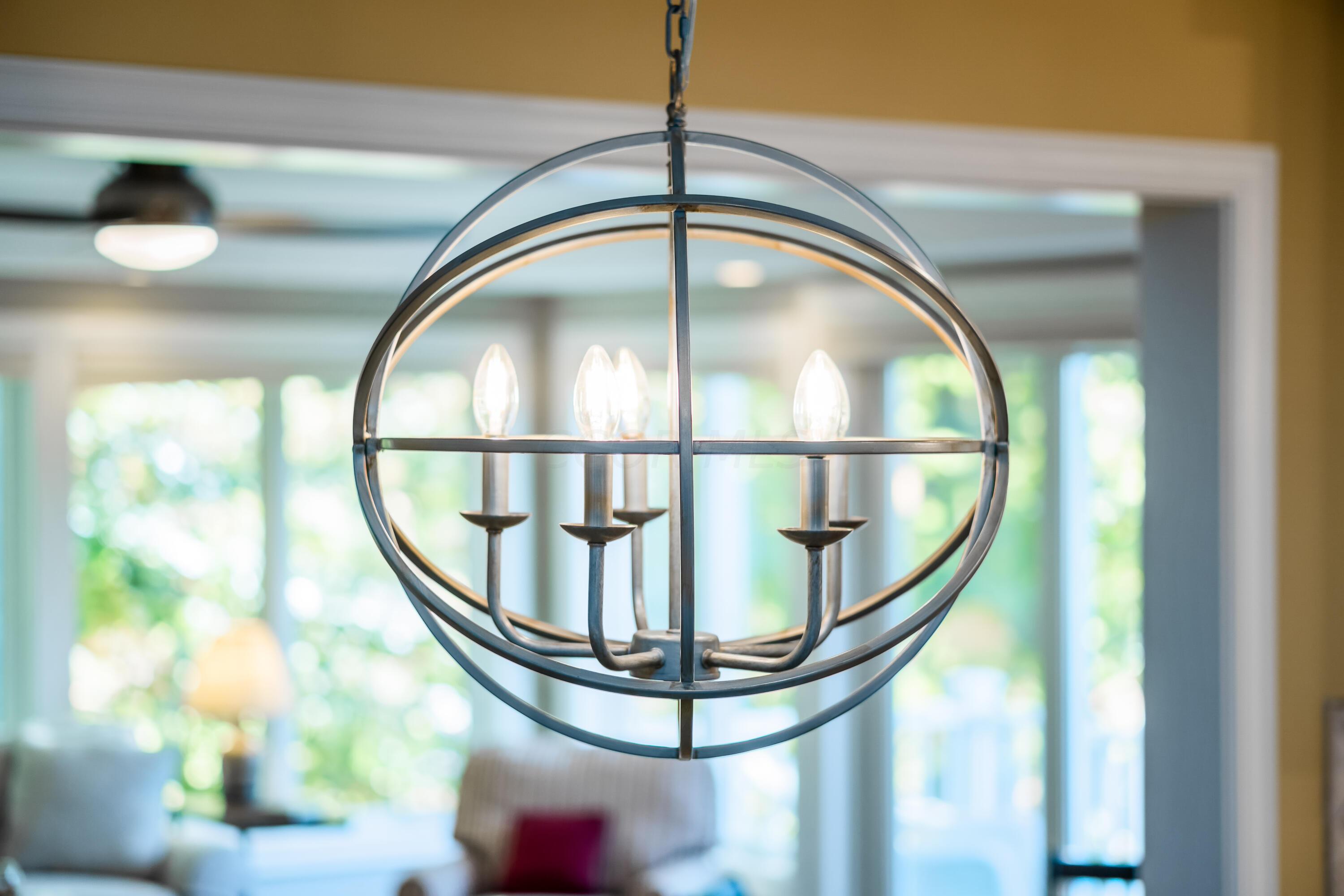 5358 Lake Shore Avenue