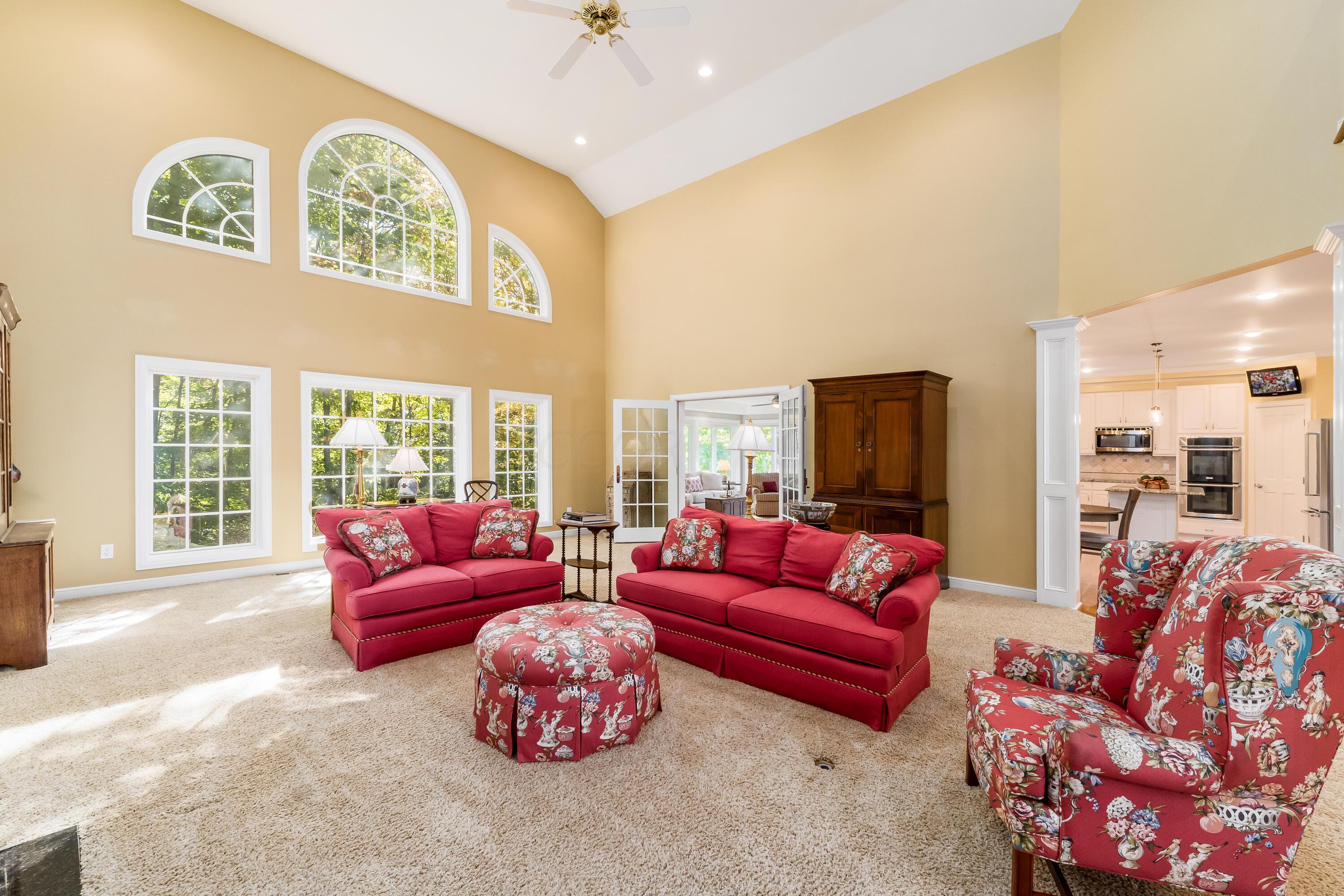 5358 Lake Shore Avenue