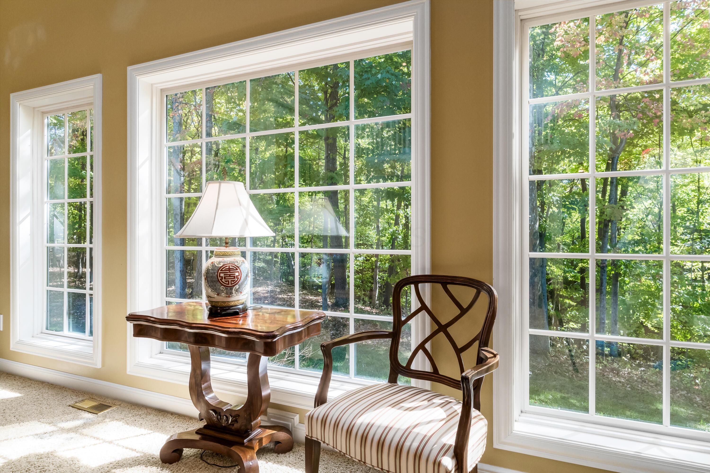 5358 Lake Shore Avenue