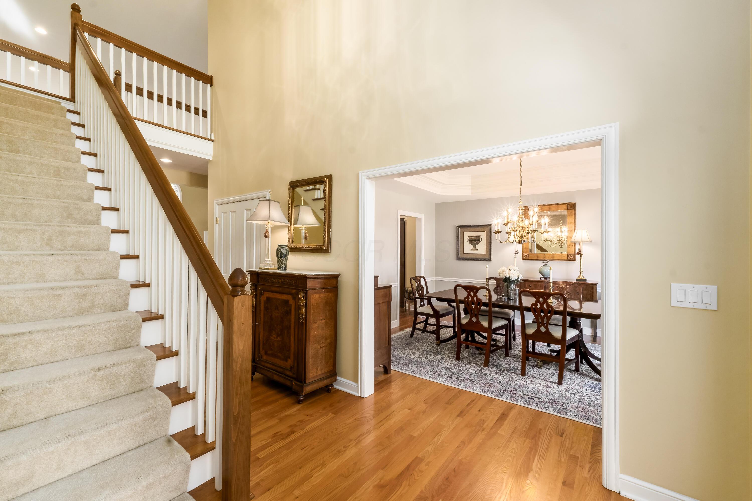 5358 Lake Shore Avenue