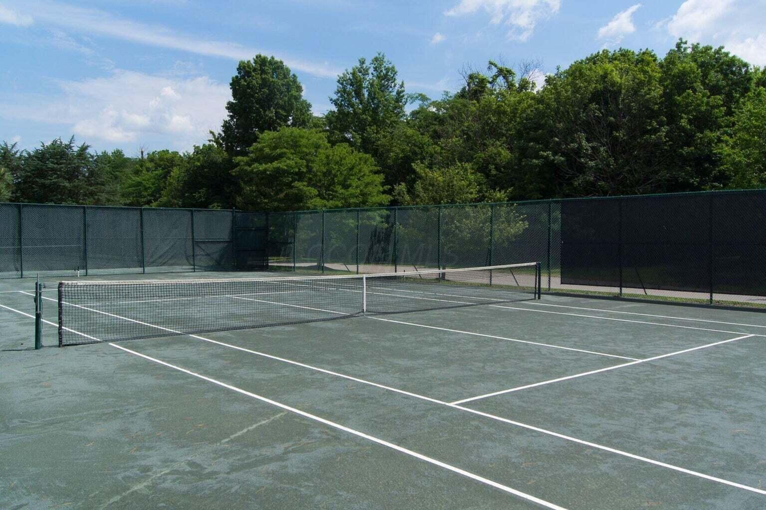 5358 Lake Shore Avenue