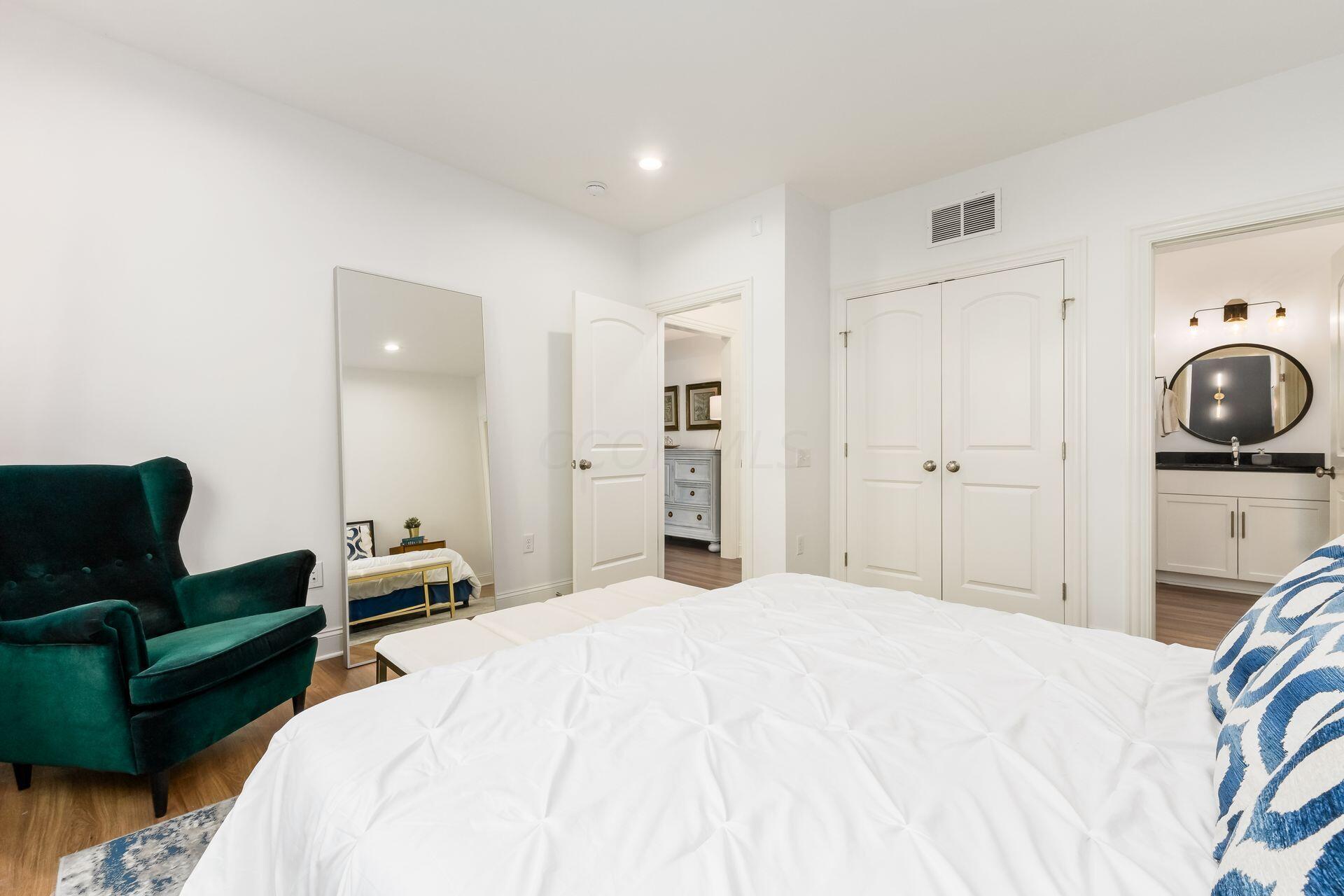 3561 Westbrook Place