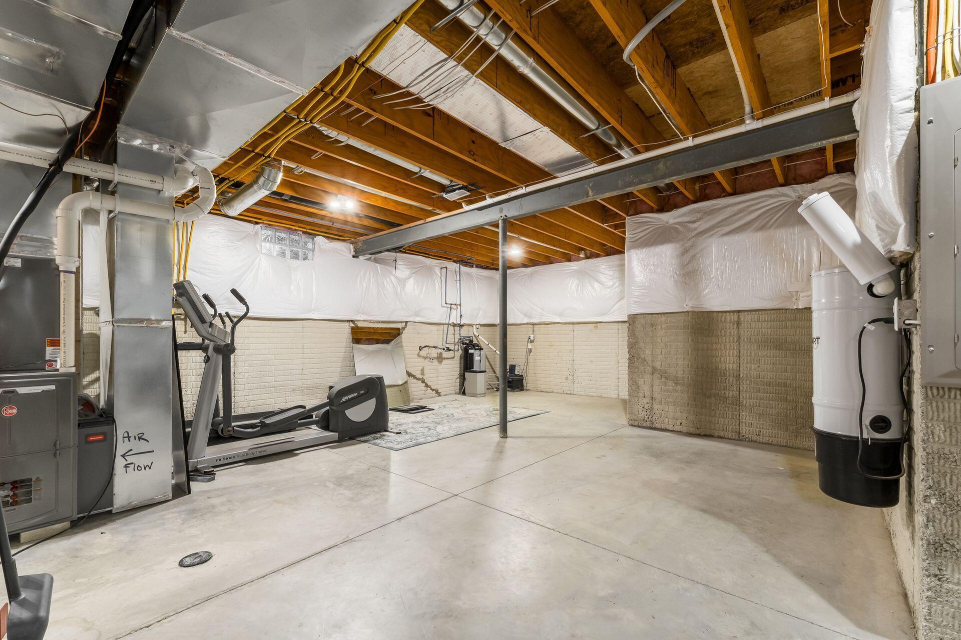 3561 Westbrook Place