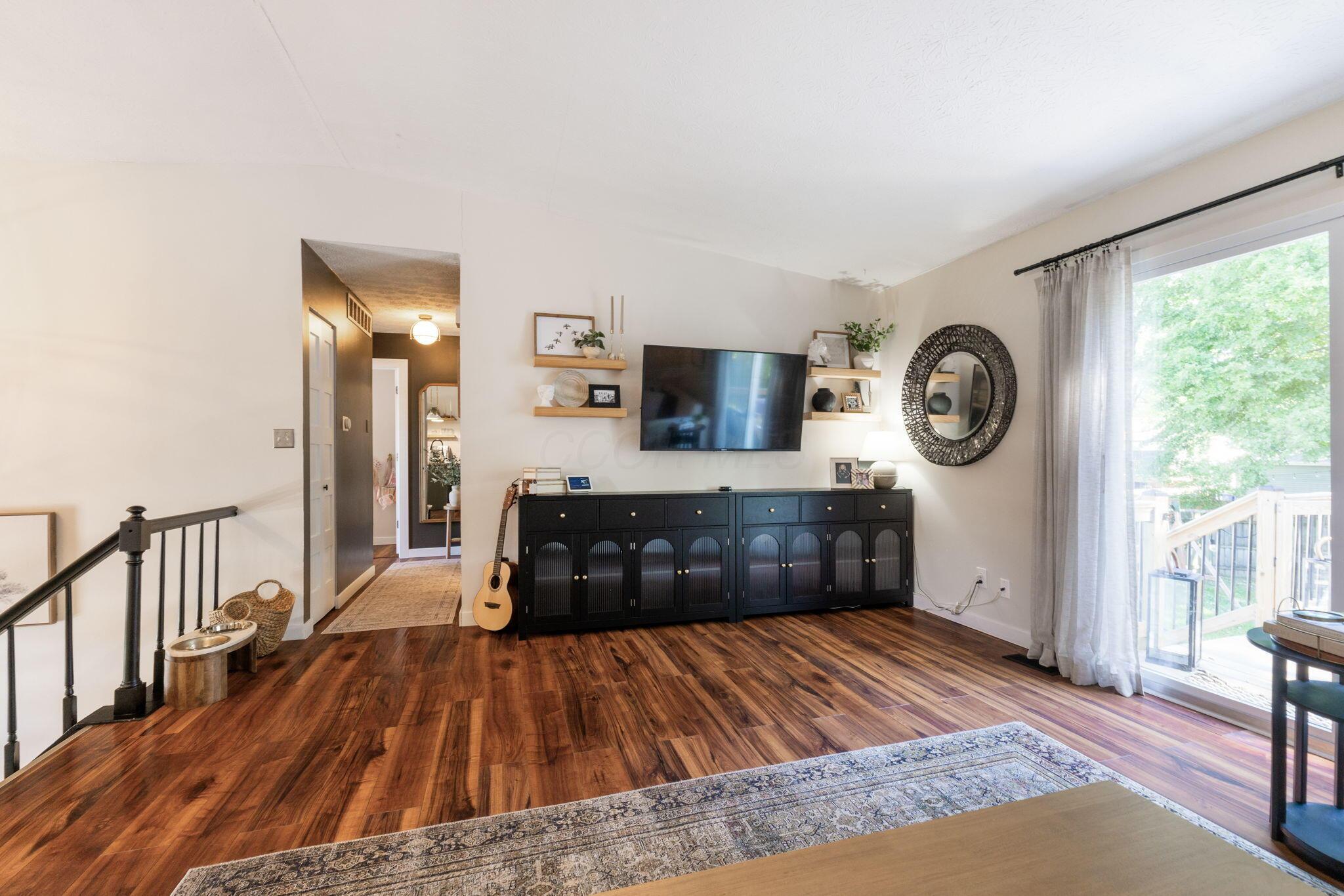 6030 Hildenboro Drive