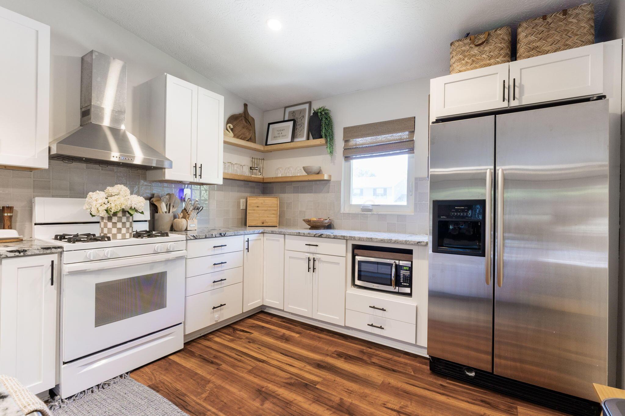 6030 Hildenboro Drive