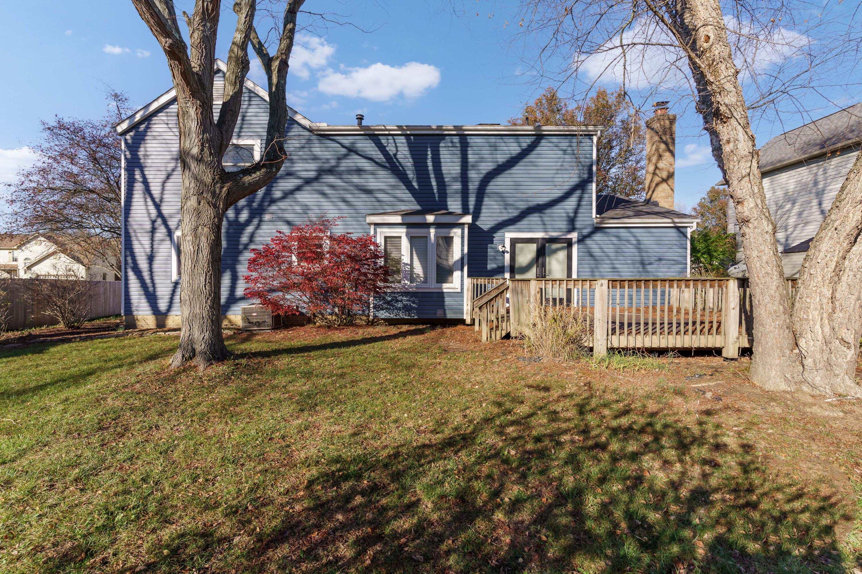 339 Green Meadows Drive W