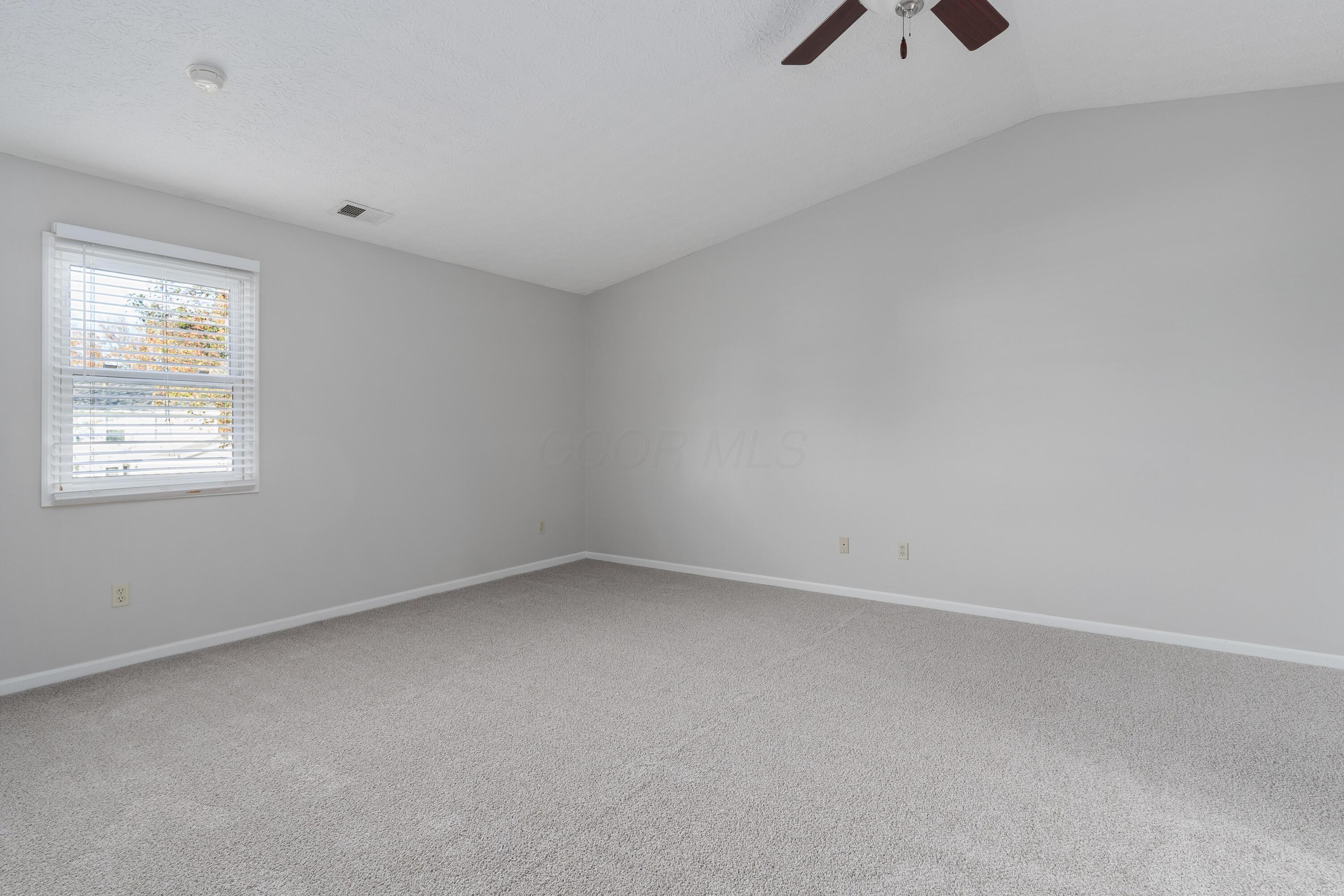 339 Green Meadows Drive W