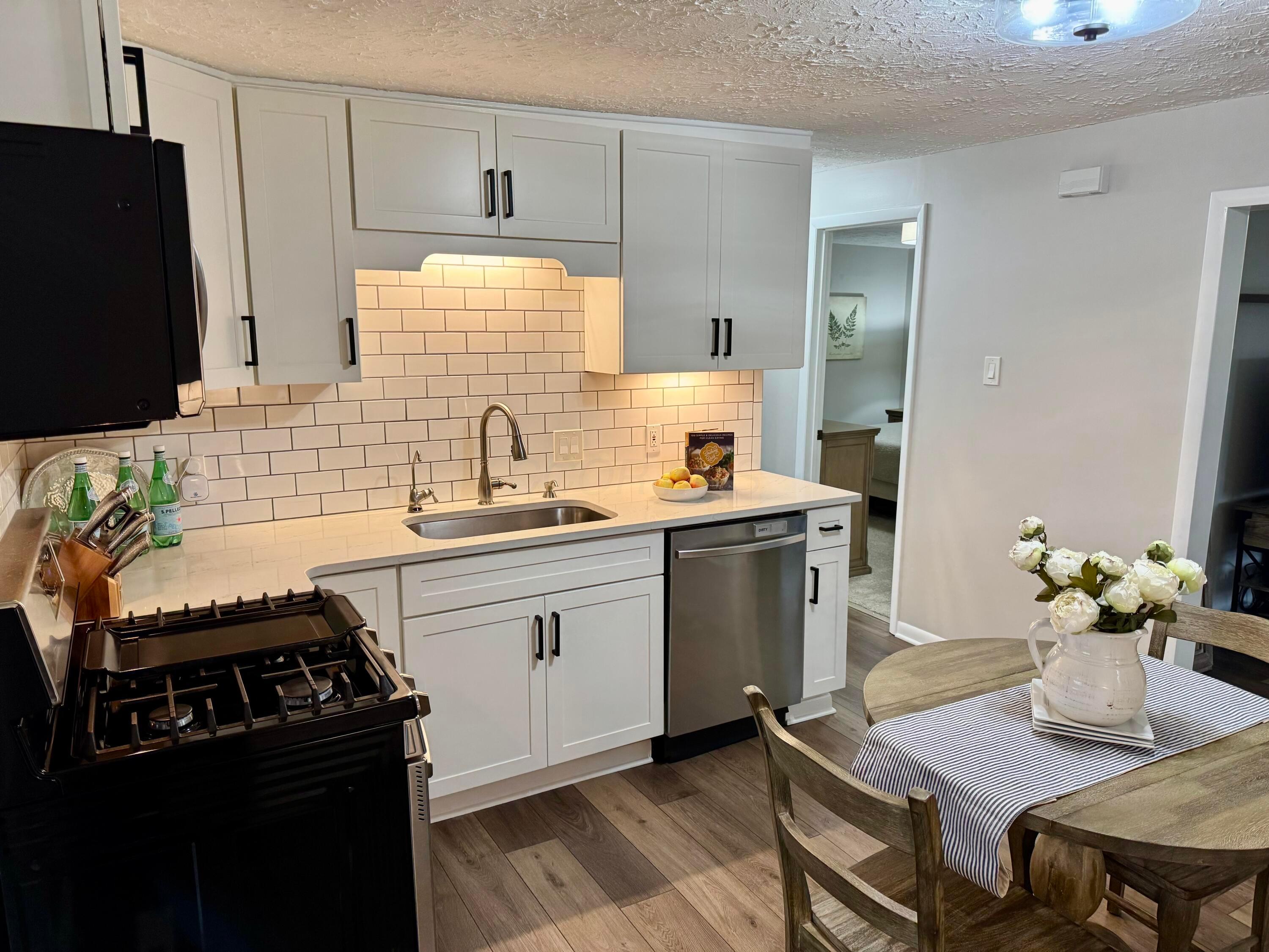 13441 Graham Road SW