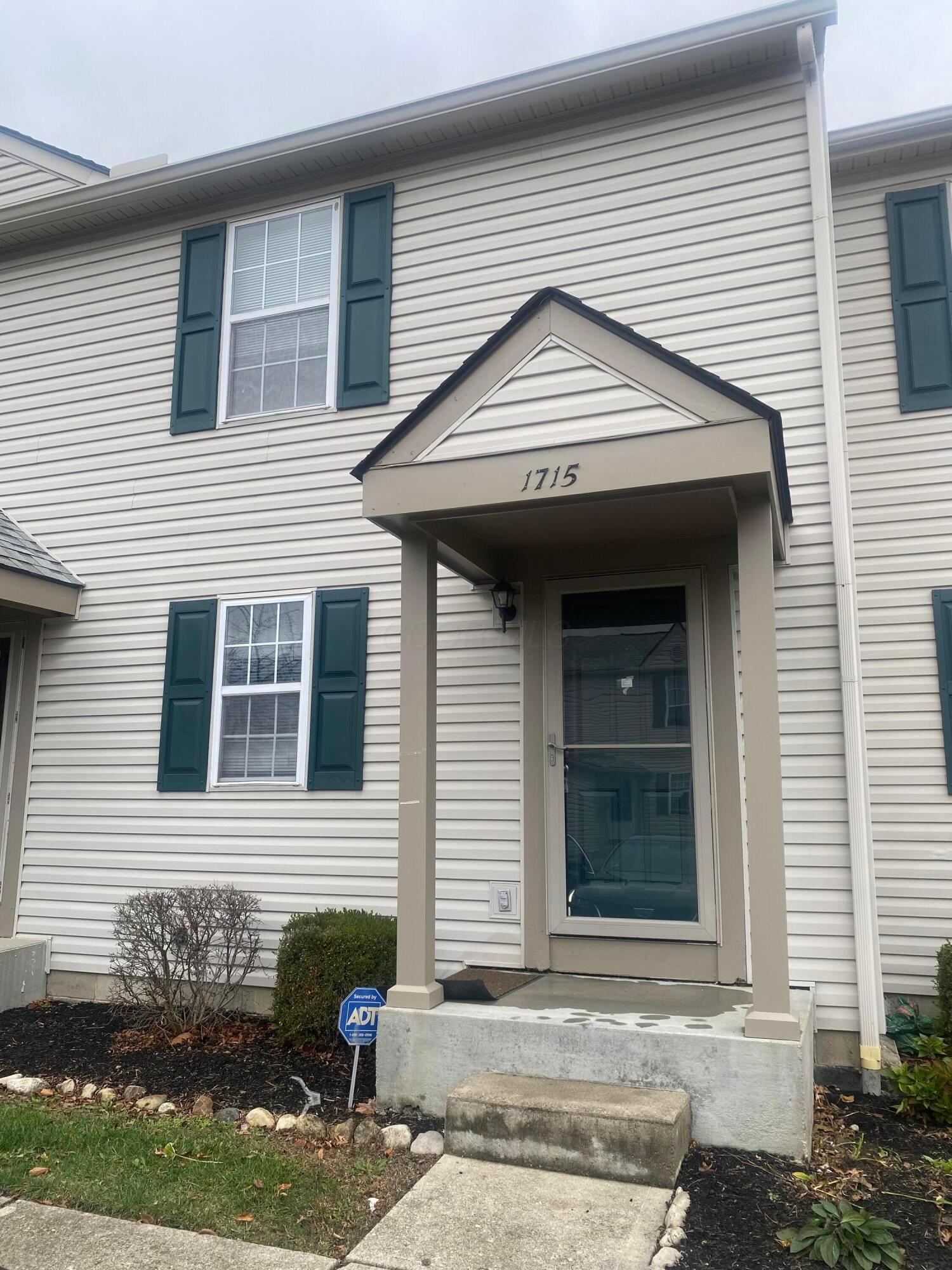 1715 Ridgebury Drive