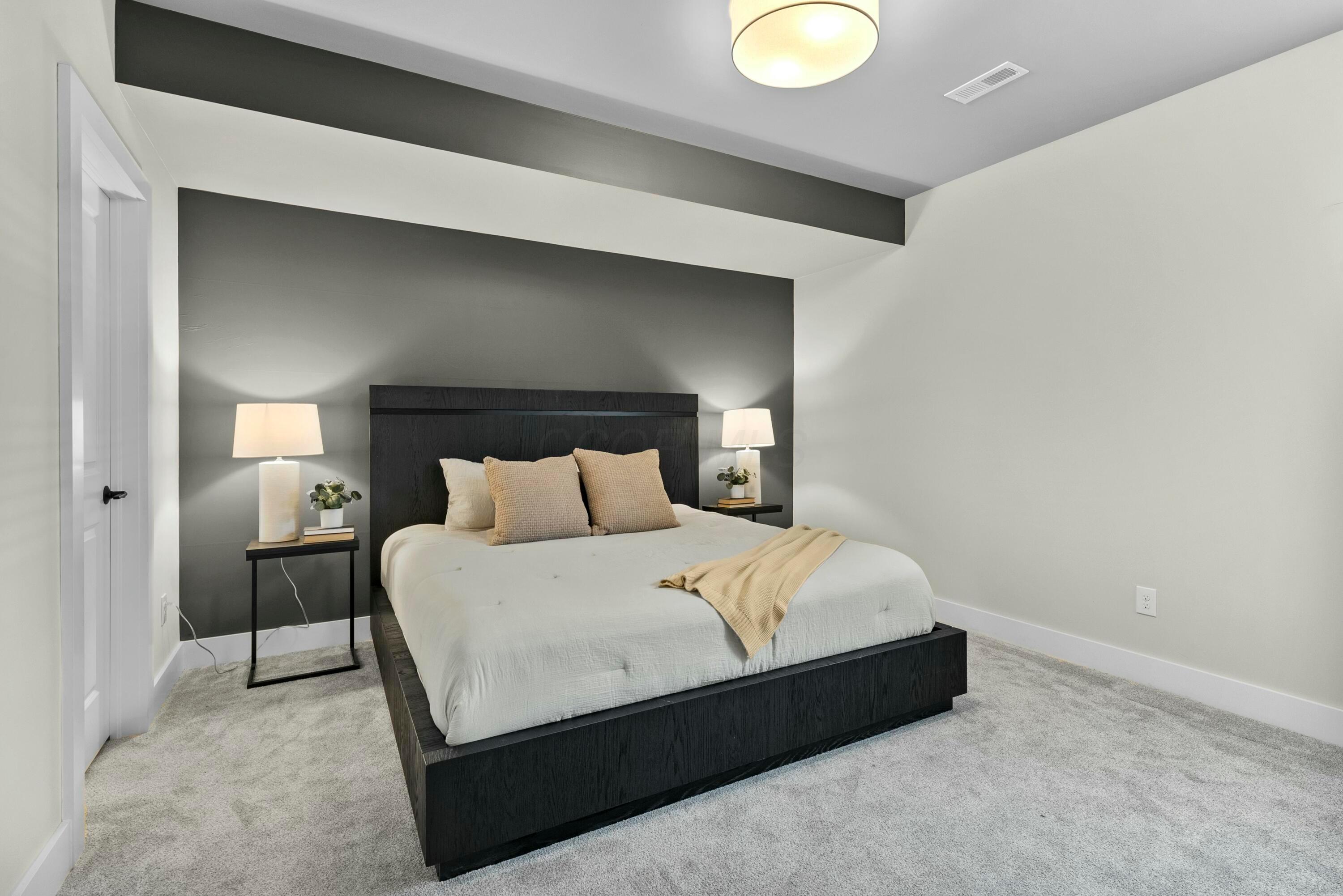 3940 Lewis link Drive