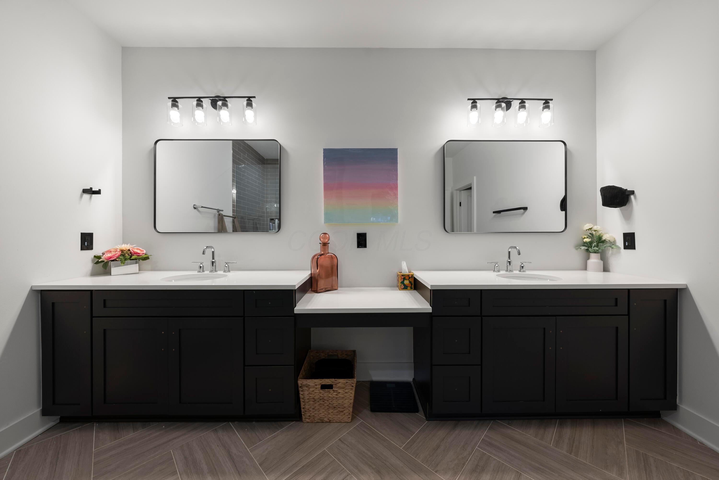 3940 Lewis link Drive