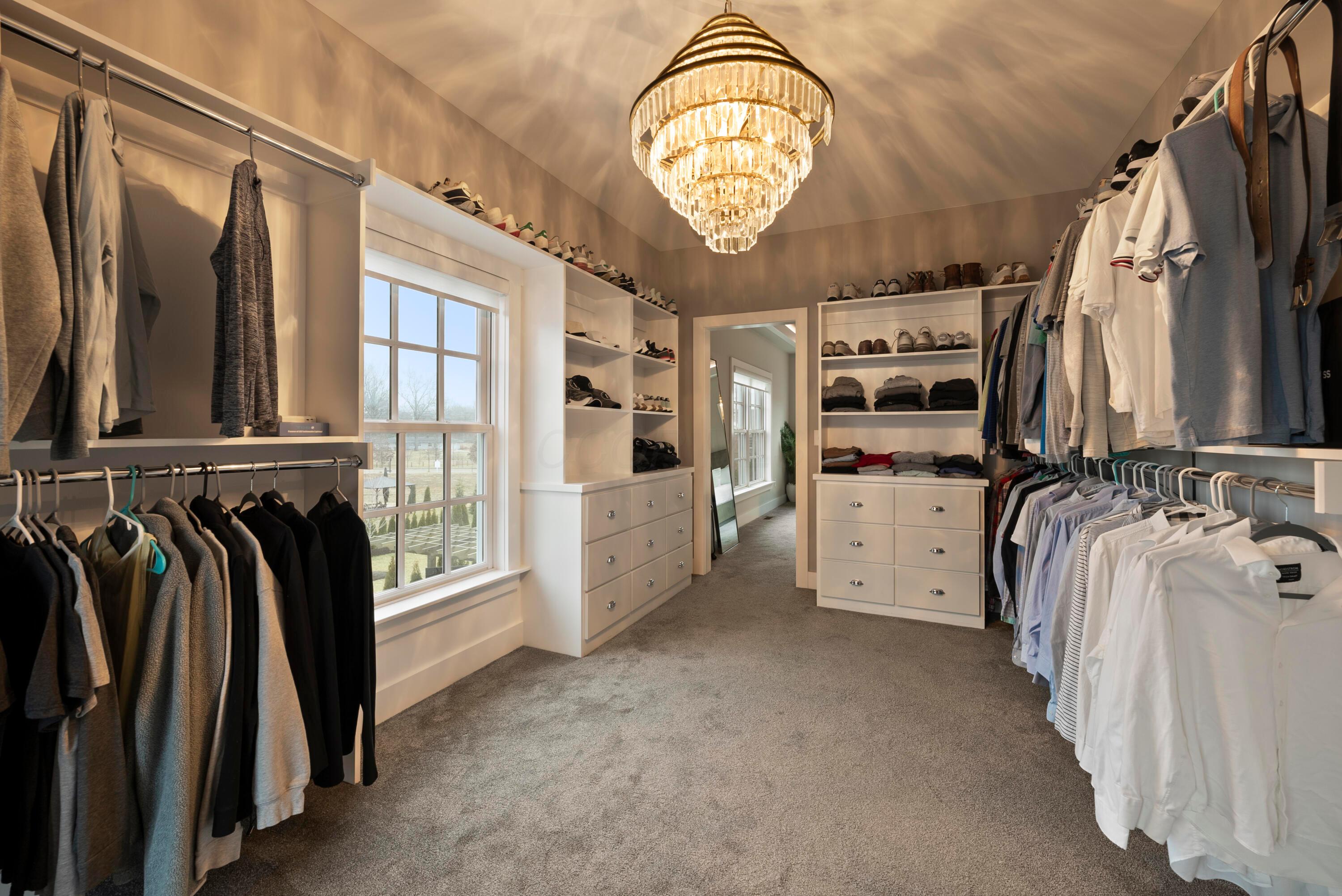 3940 Lewis link Drive